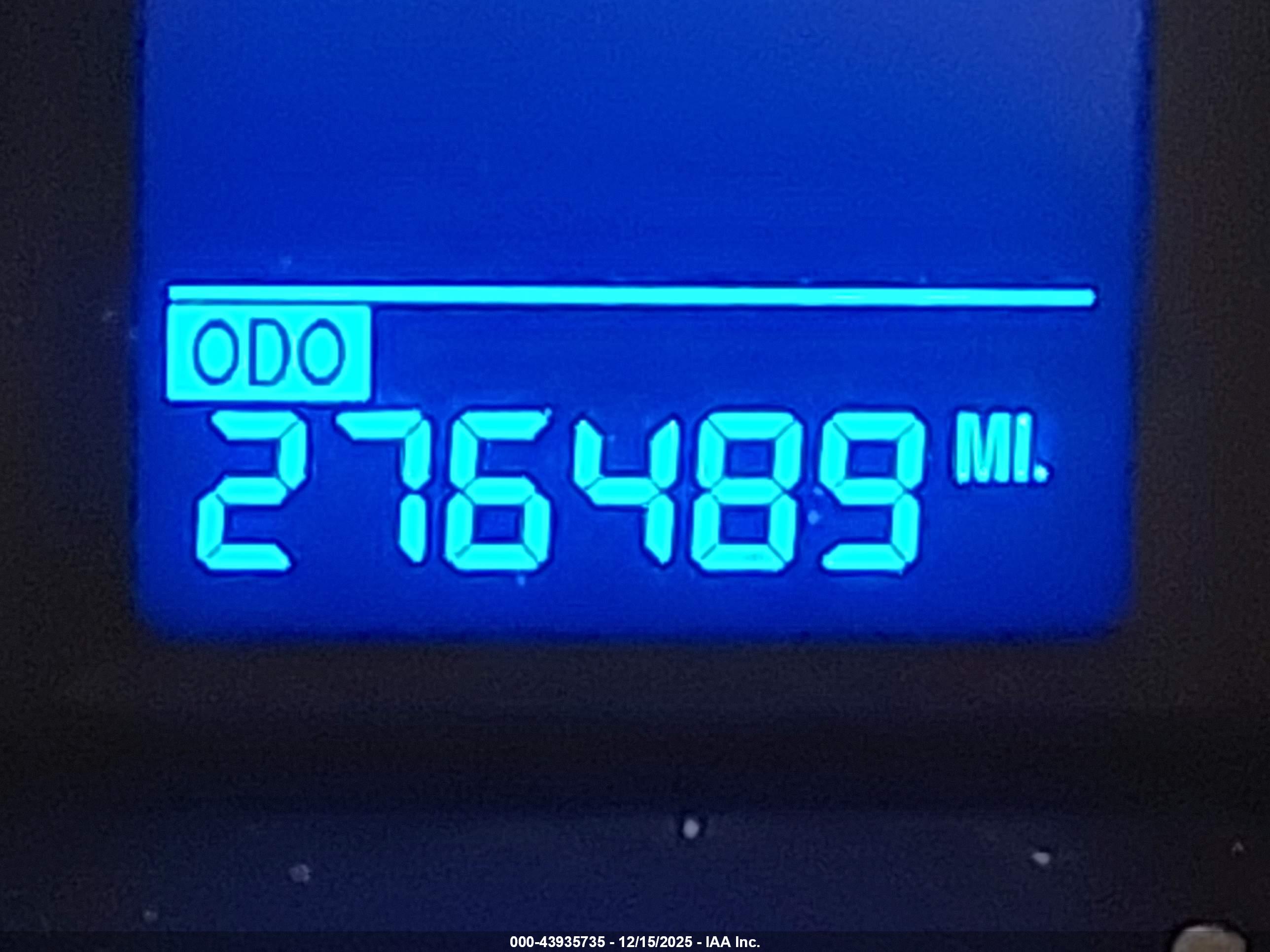 HYUNDAI ELANTRA image 7