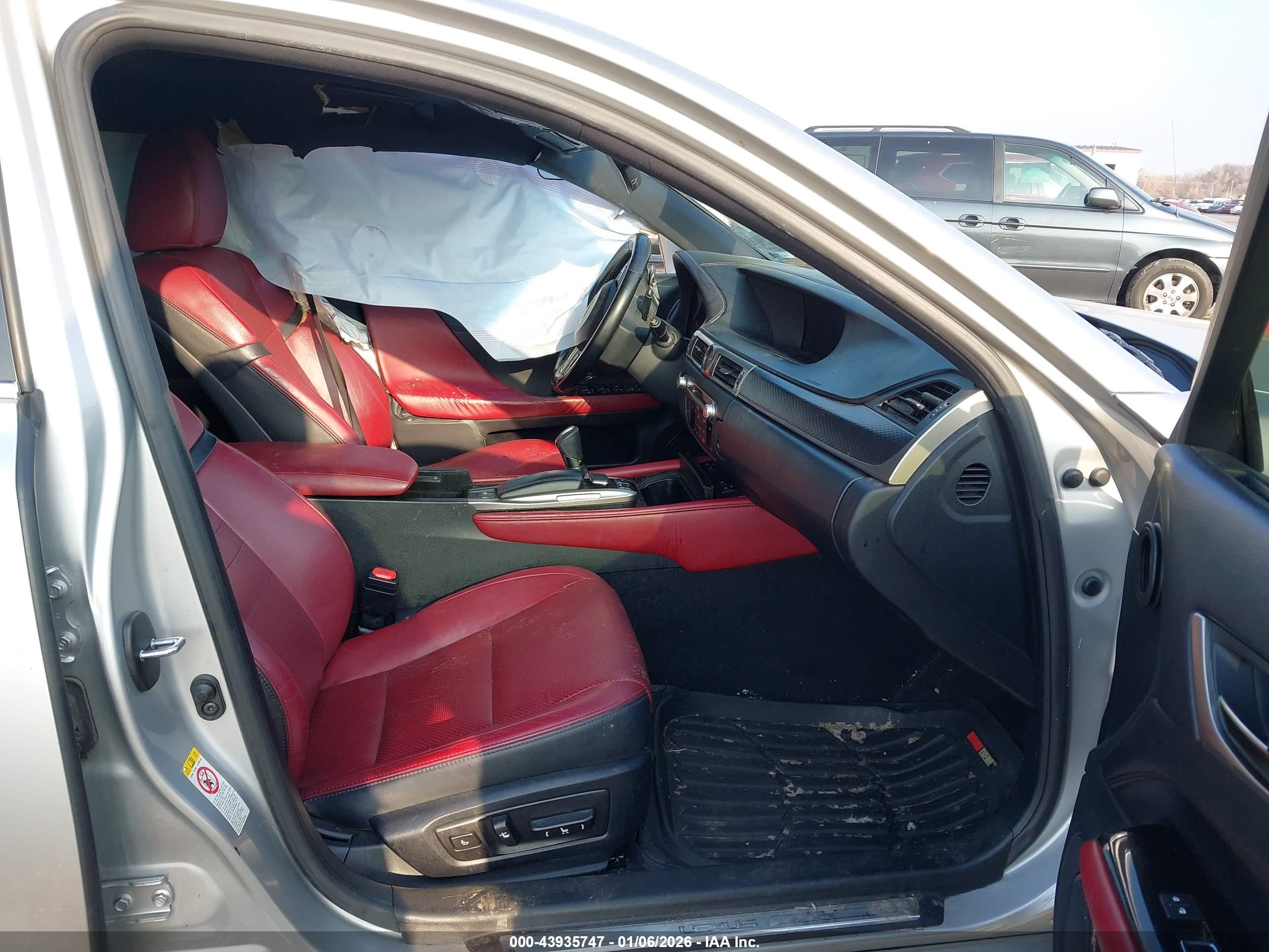 LEXUS GS image 5