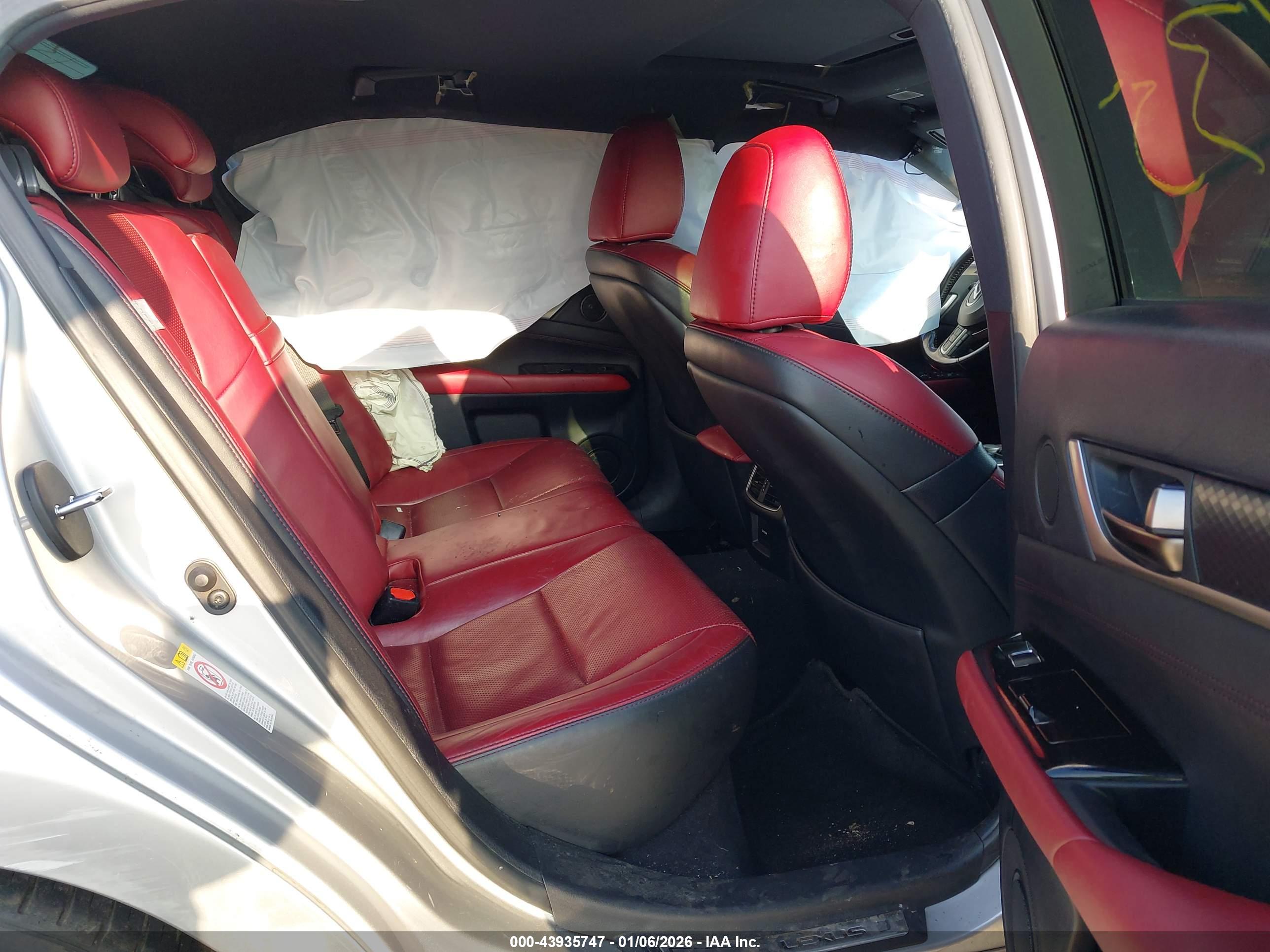 LEXUS GS image 8