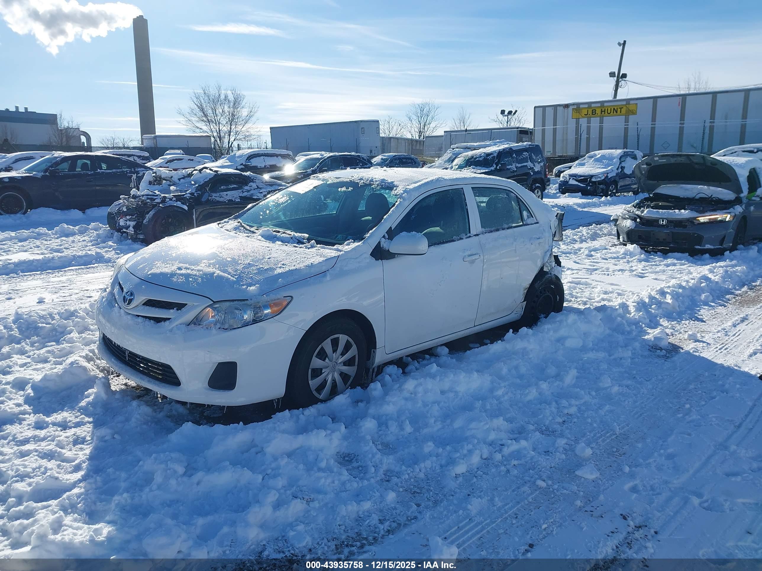 TOYOTA COROLLA image 2