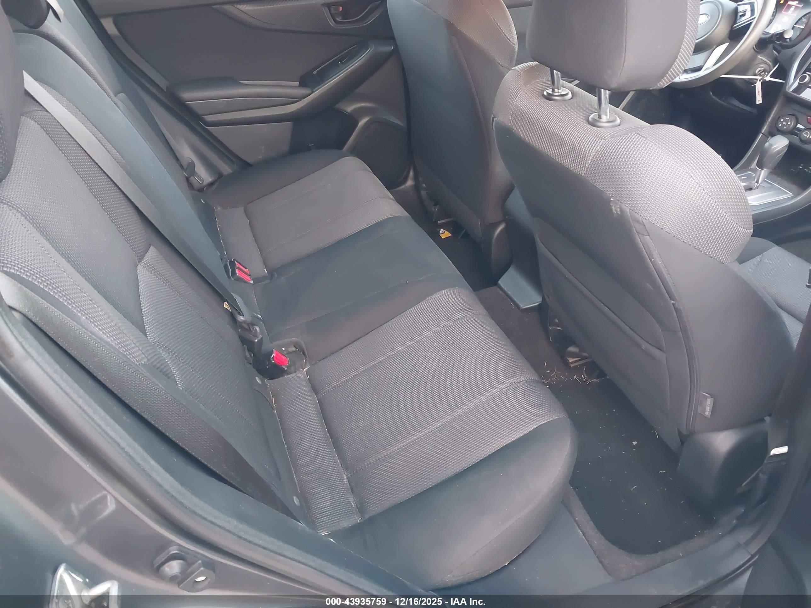 SUBARU IMPREZA image 8