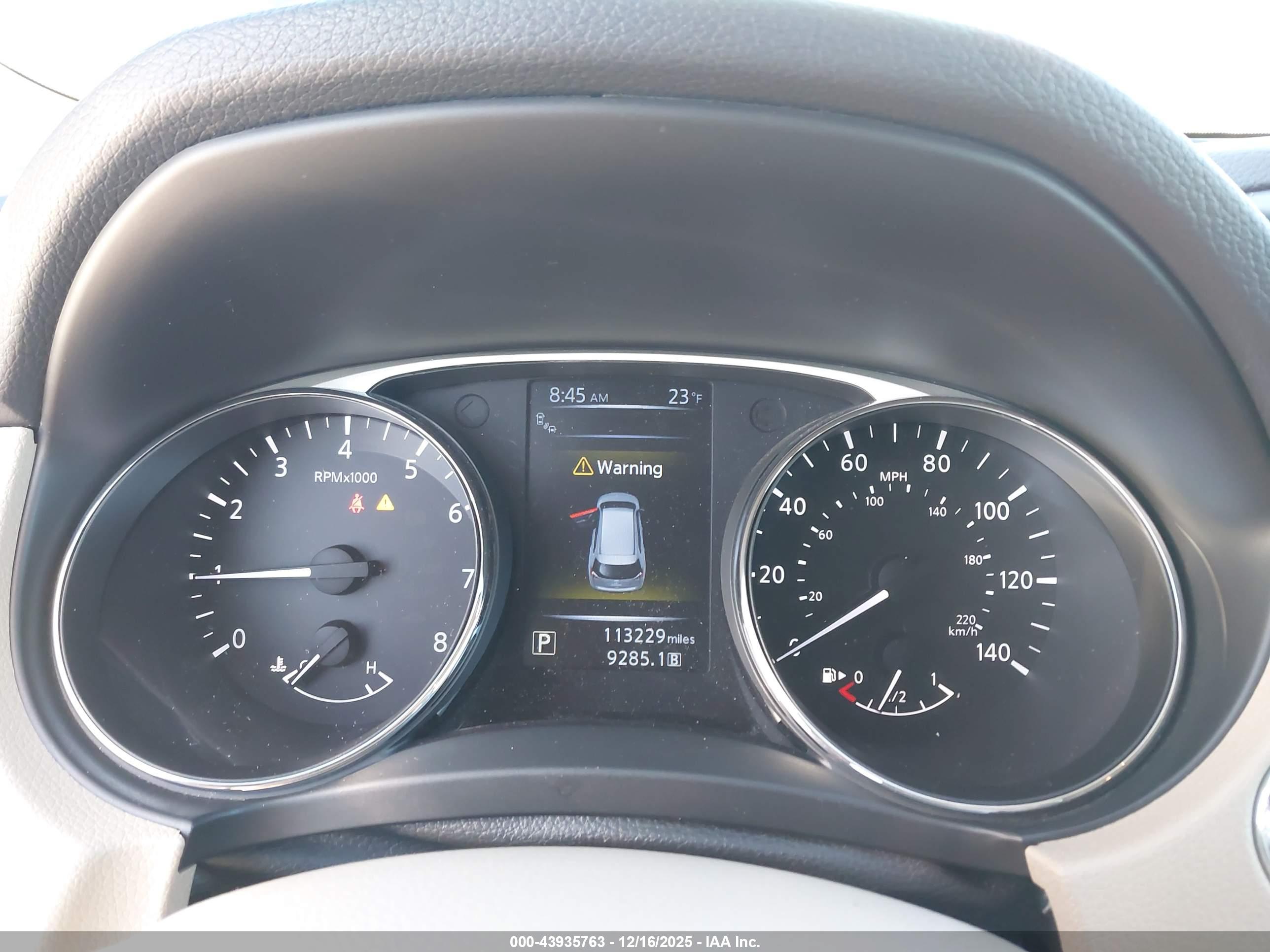 NISSAN ROGUE image 7