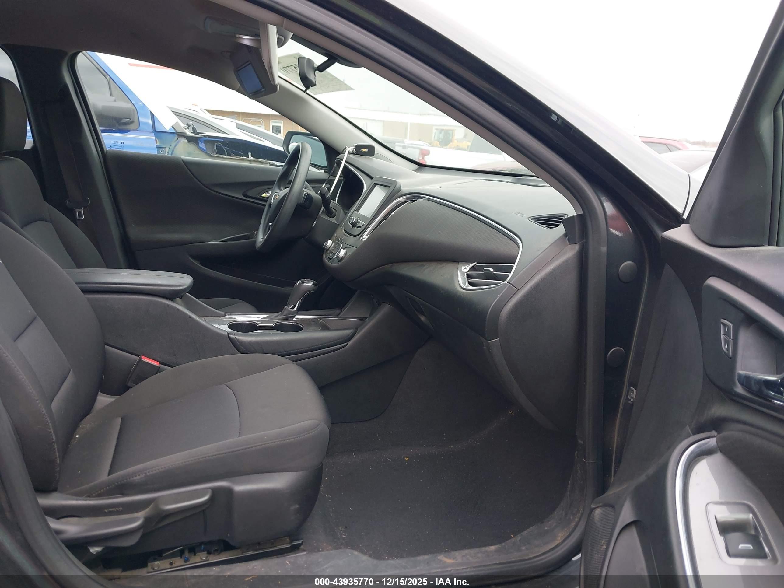 CHEVROLET MALIBU image 5