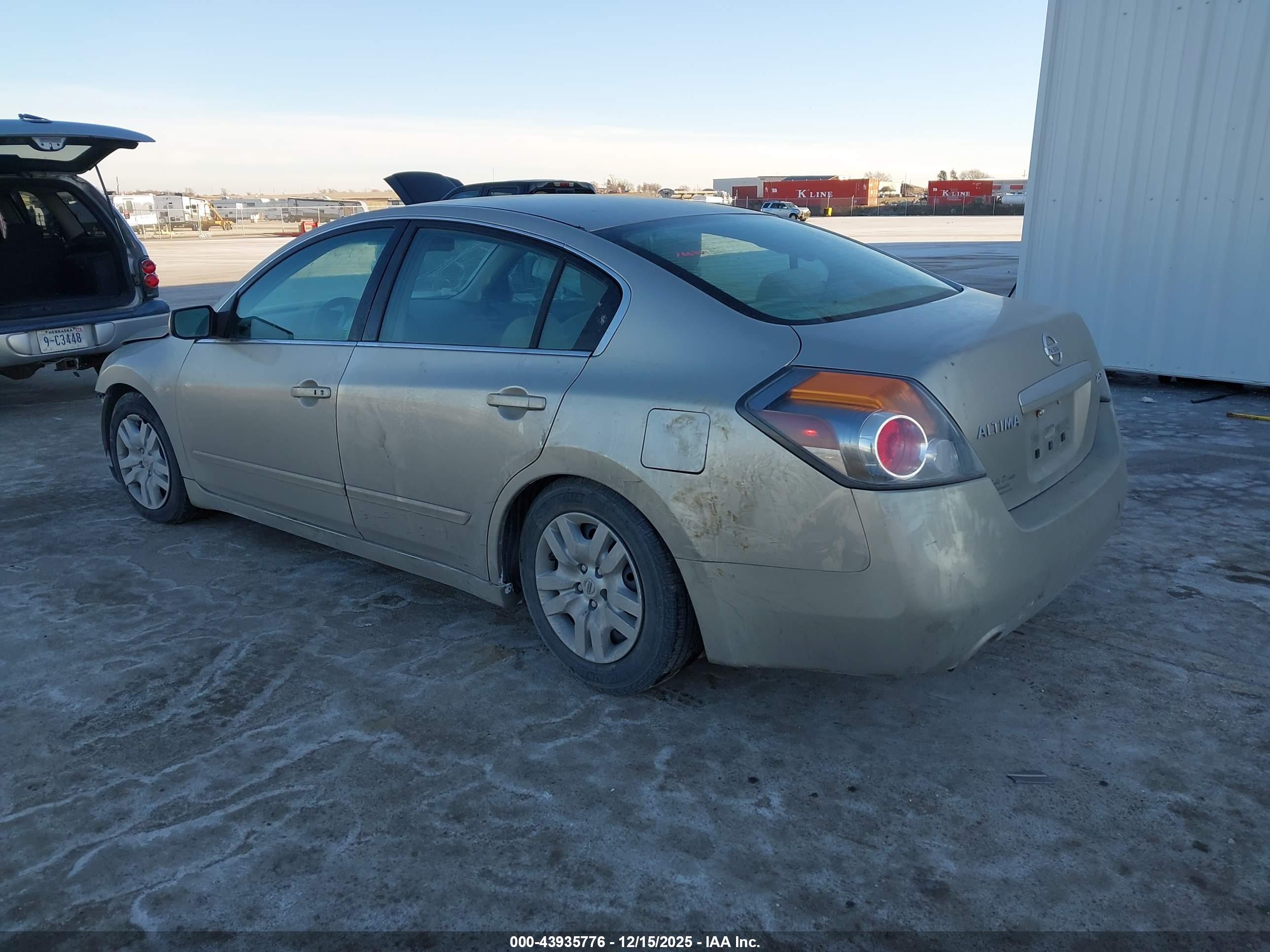 NISSAN ALTIMA image 3
