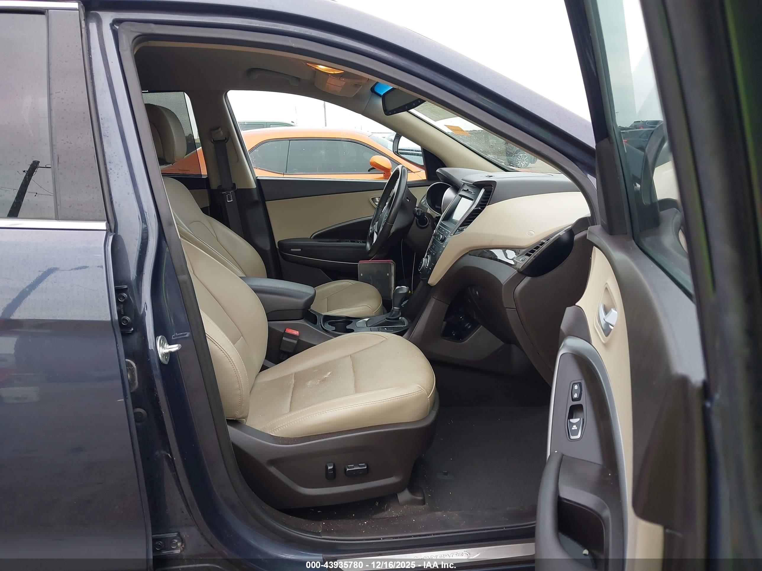 HYUNDAI SANTA image 5