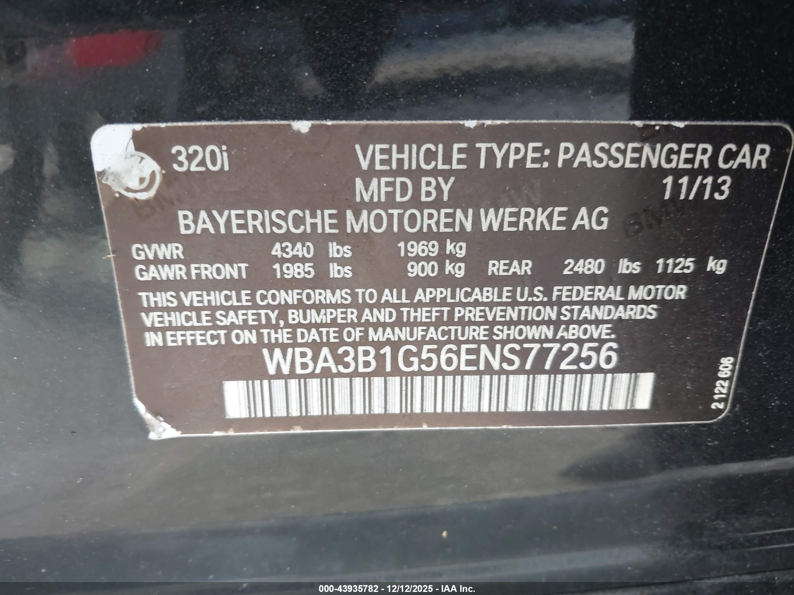 BMW 320I image 9