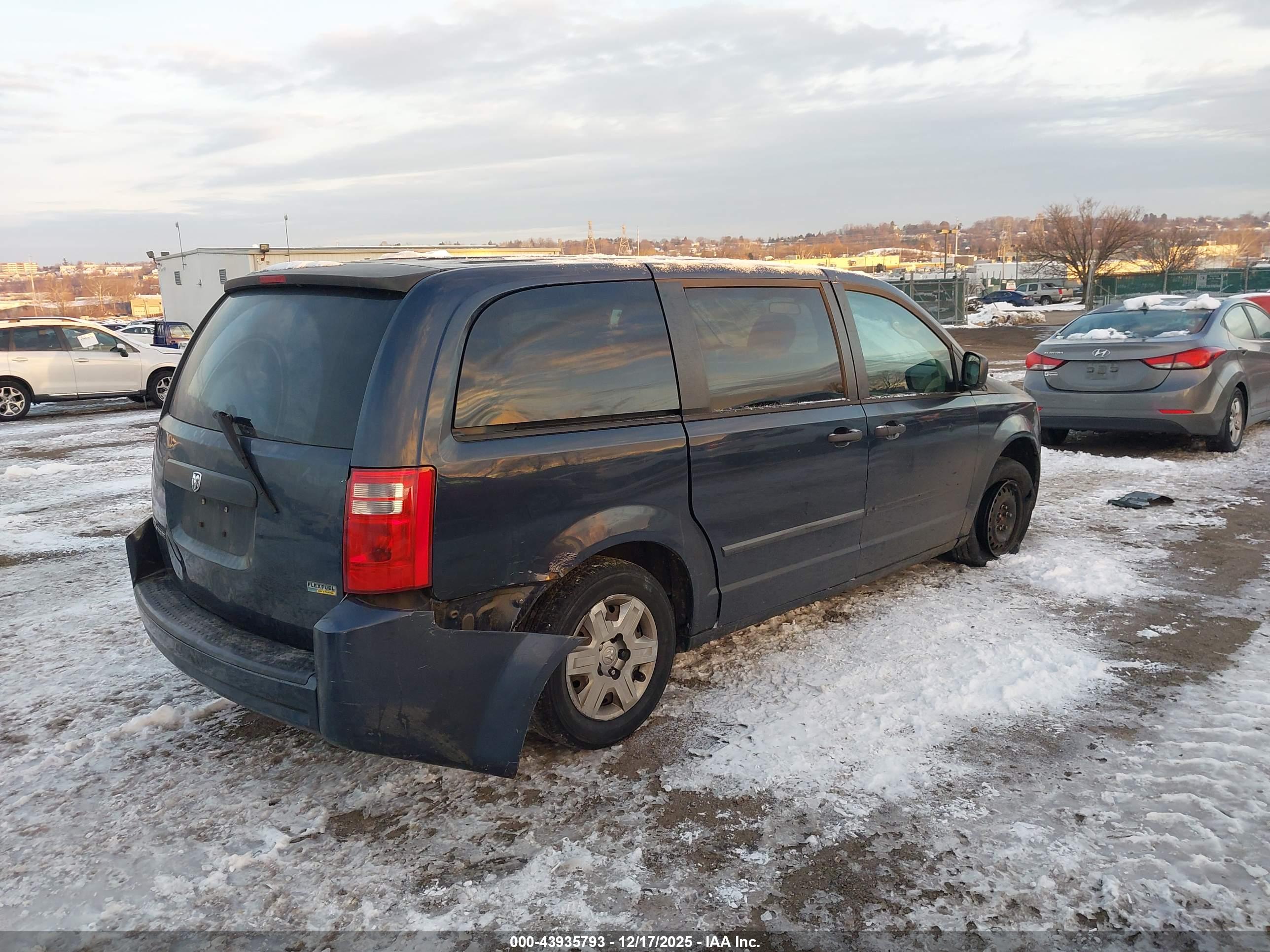 DODGE GRAND image 4