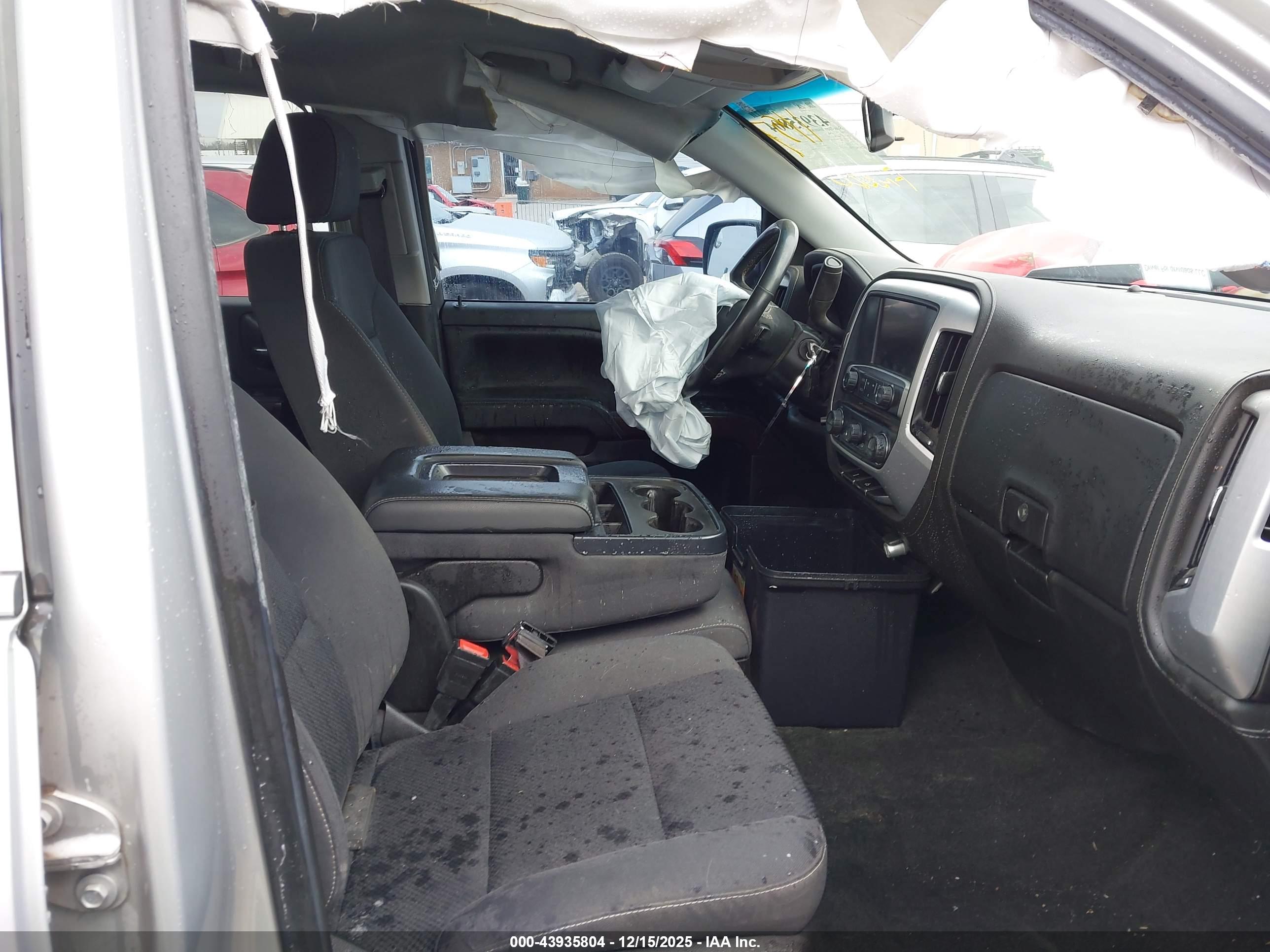 GMC SIERRA image 5