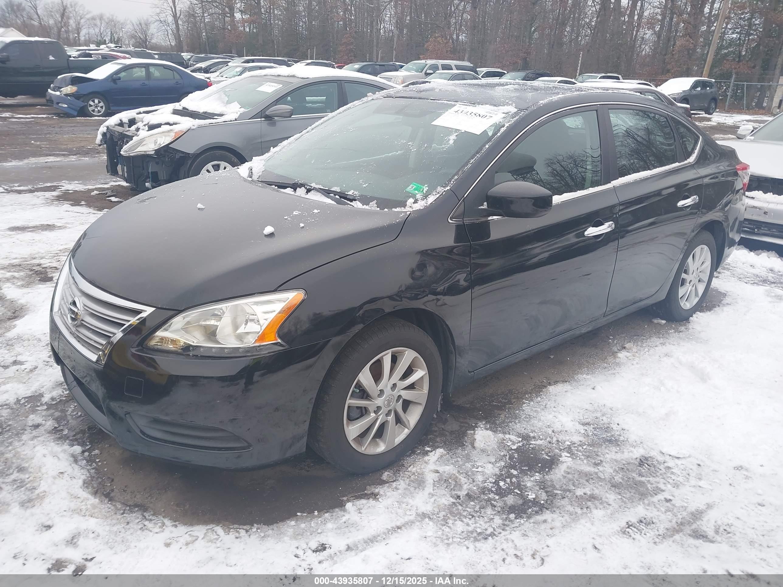 NISSAN SENTRA image 2