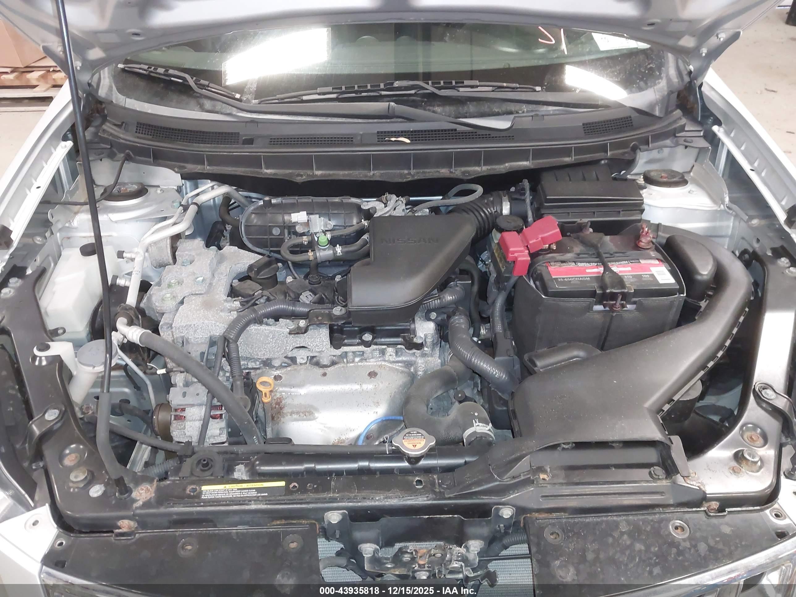 NISSAN ROGUE image 10