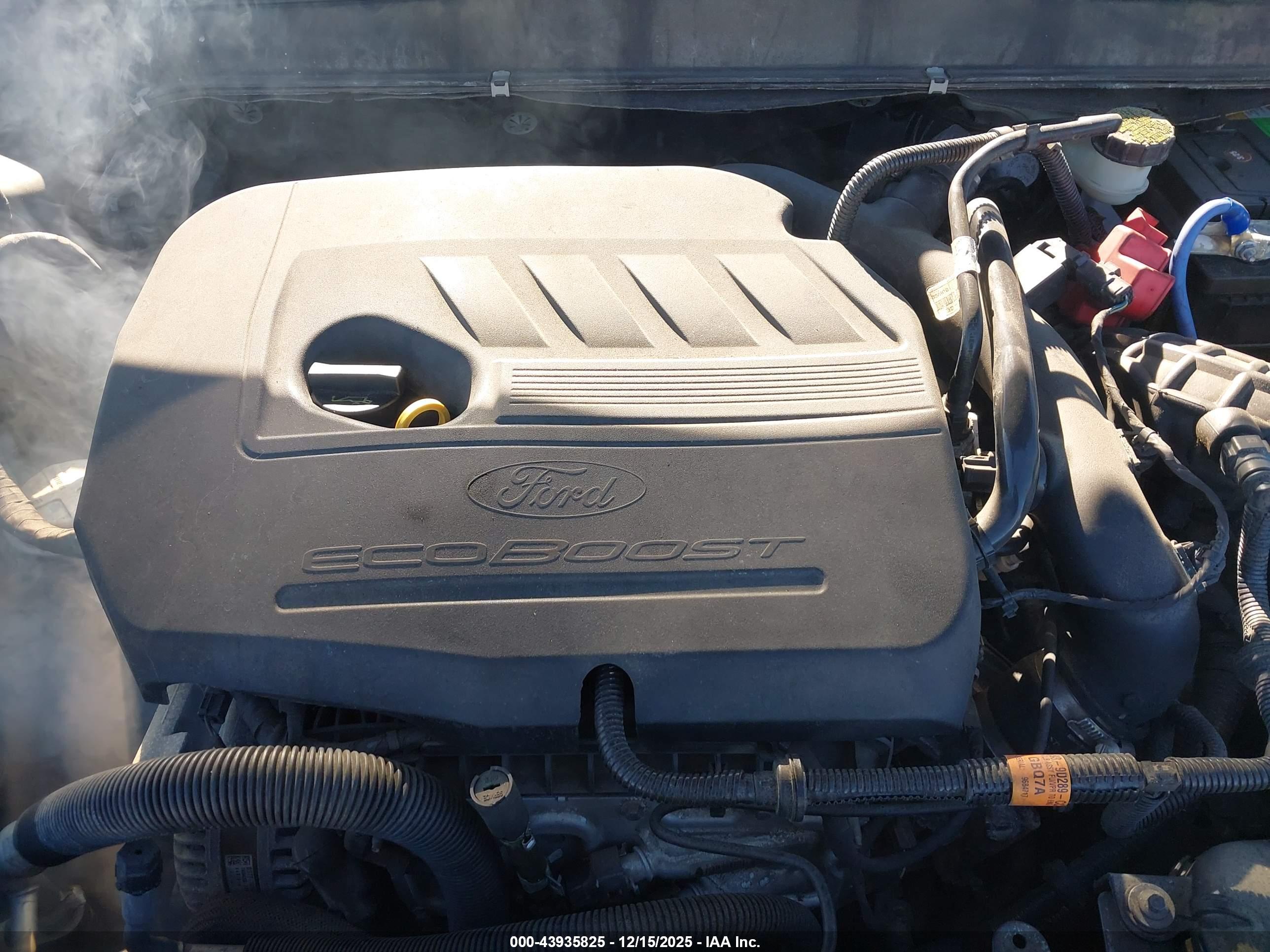 FORD FUSION image 10