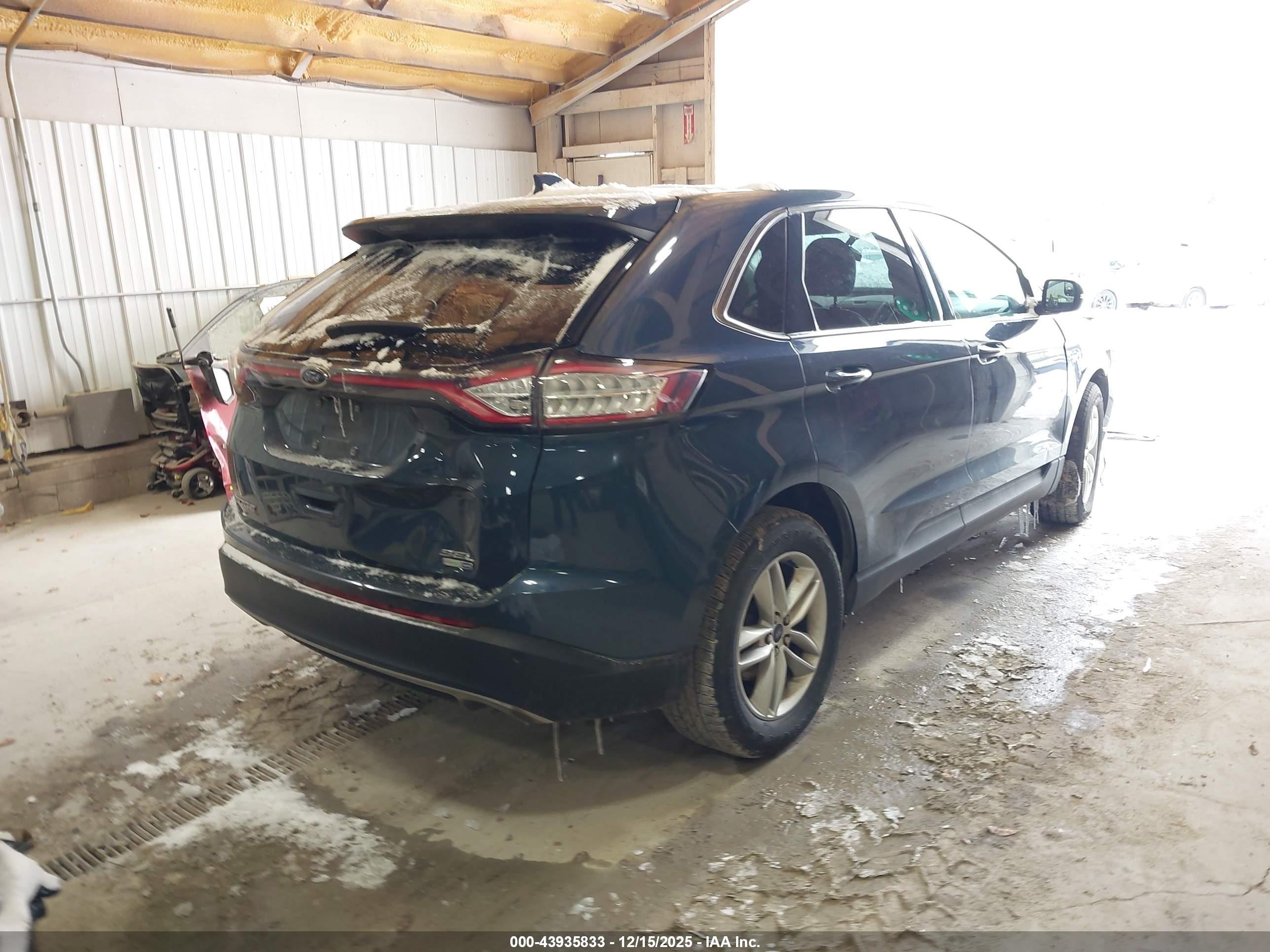 FORD EDGE image 4