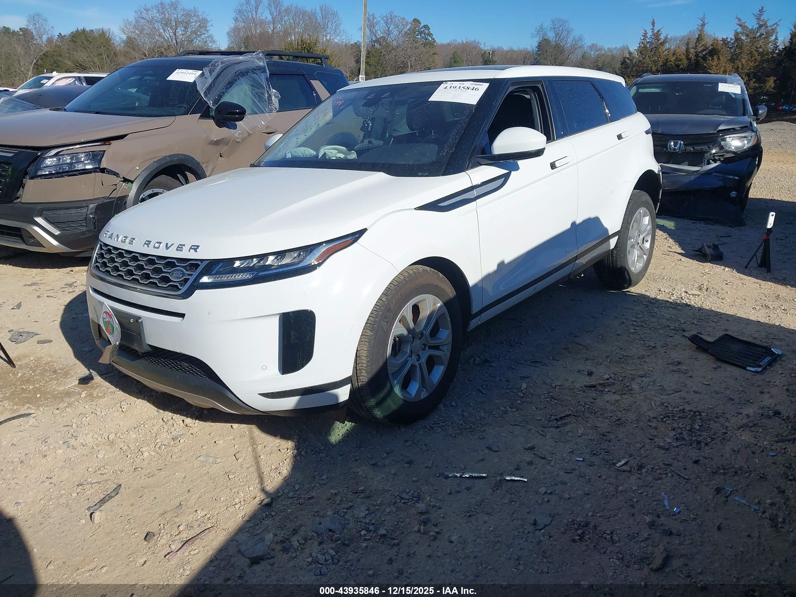 LAND ROVER image 2