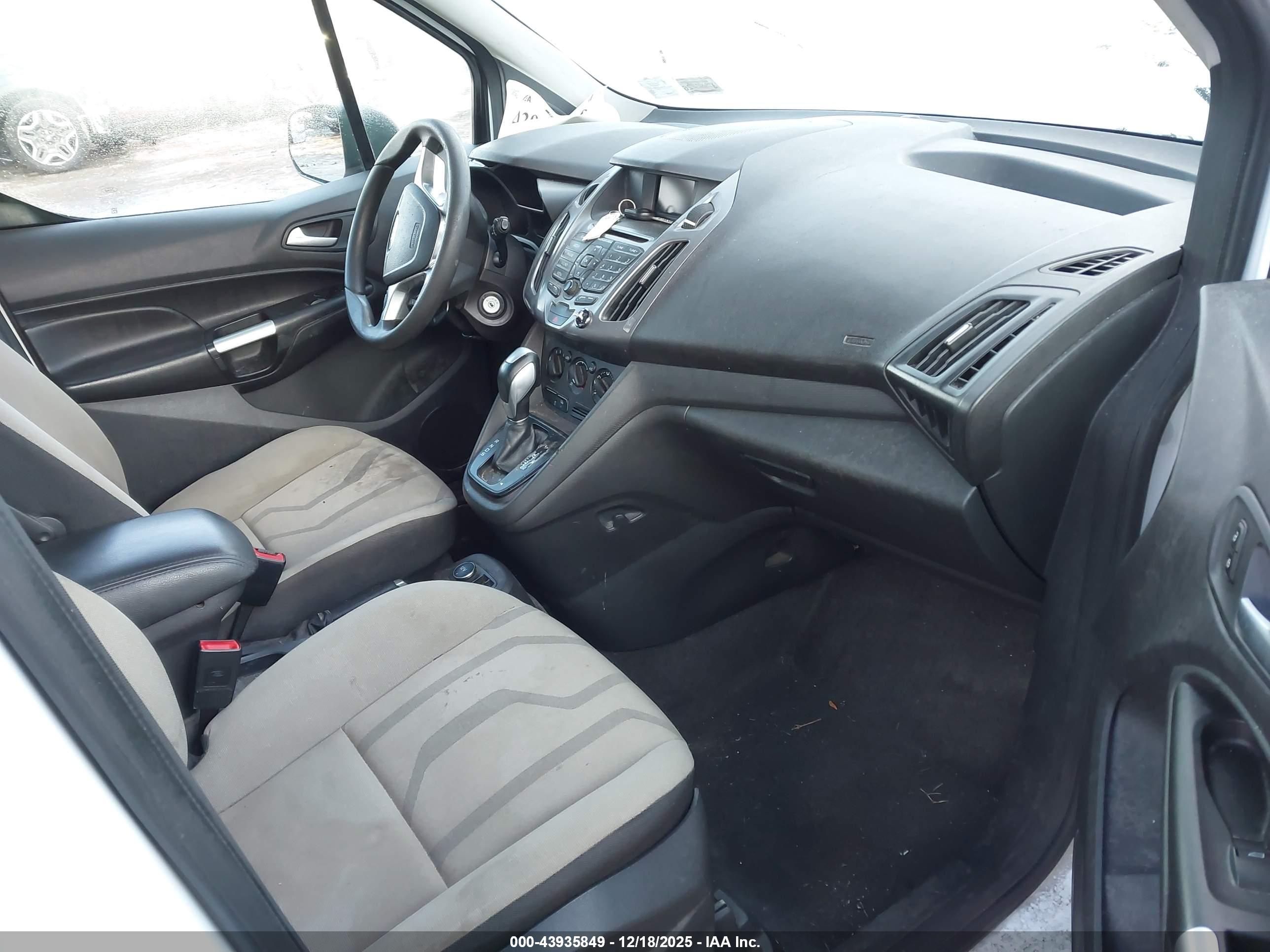 FORD TRANSIT image 5
