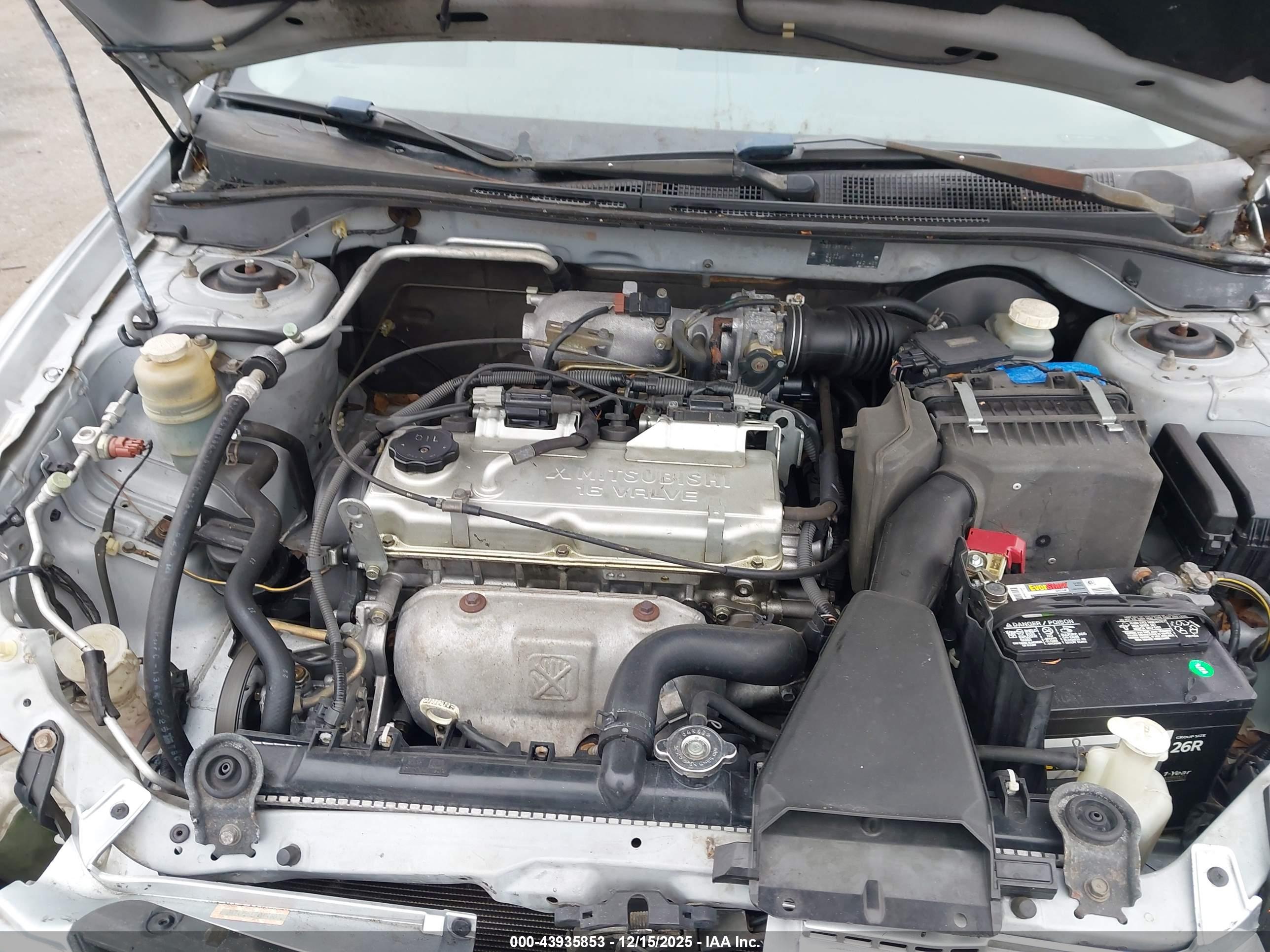 MITSUBISHI LANCER image 10