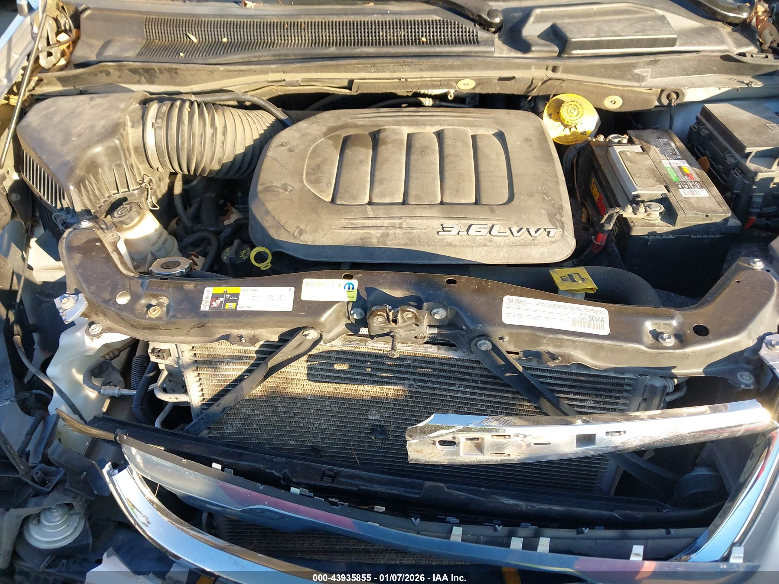 CHRYSLER TOWN image 10