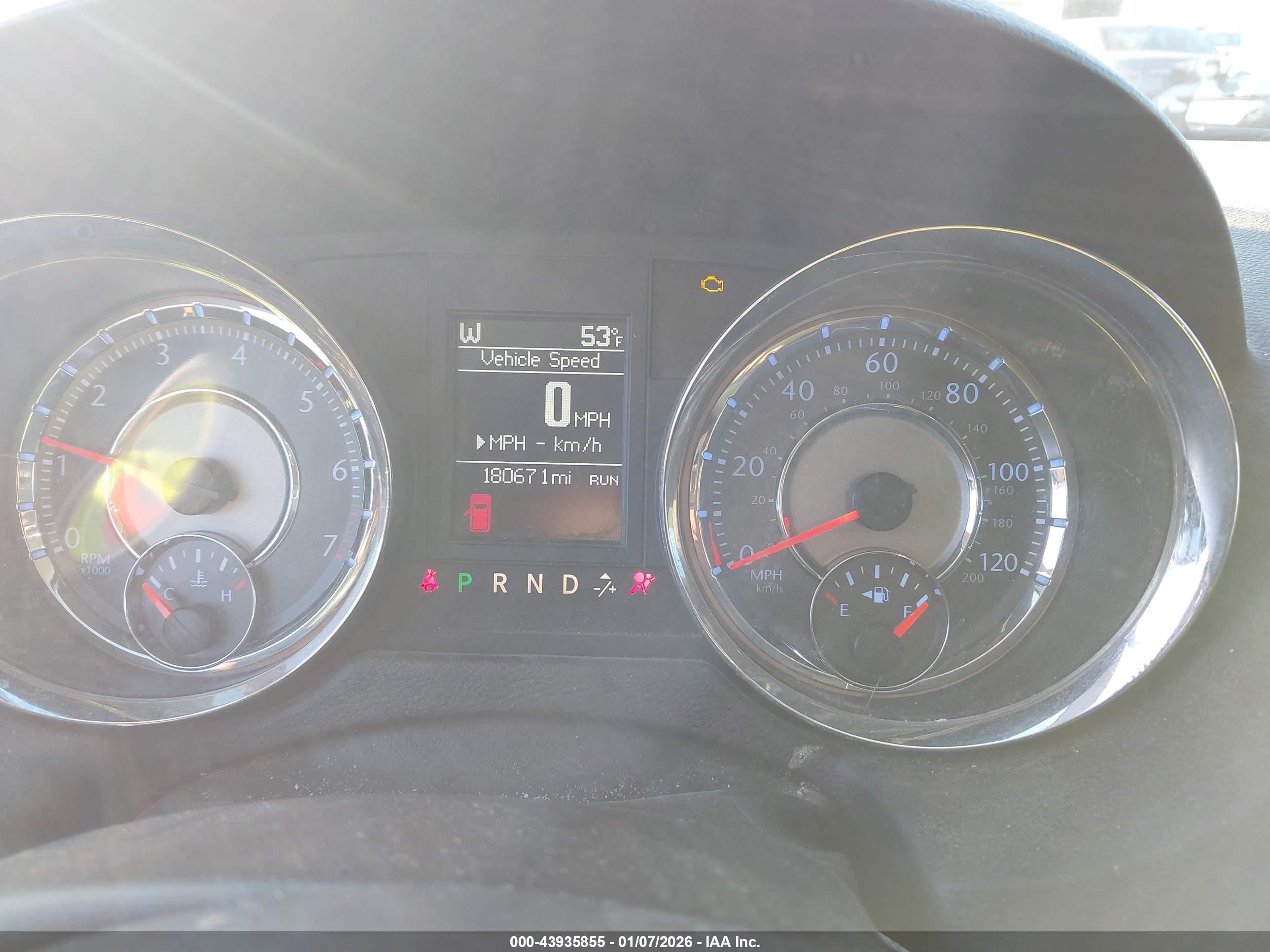 CHRYSLER TOWN image 7