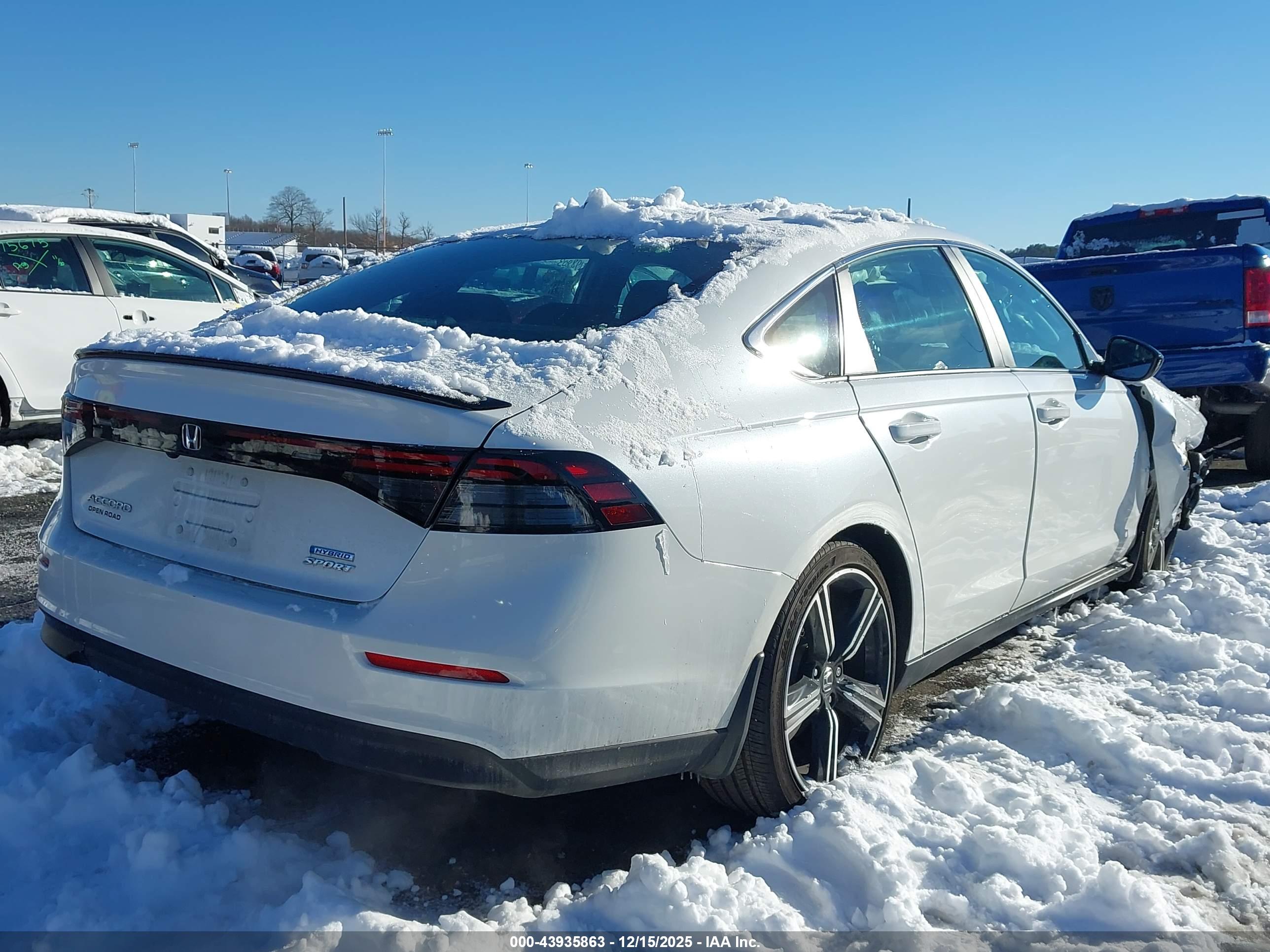 HONDA ACCORD image 4