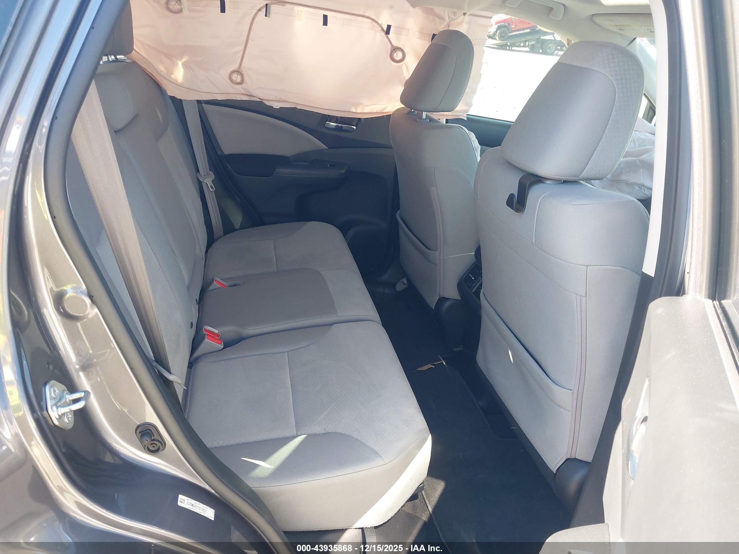 HONDA CR-V image 8