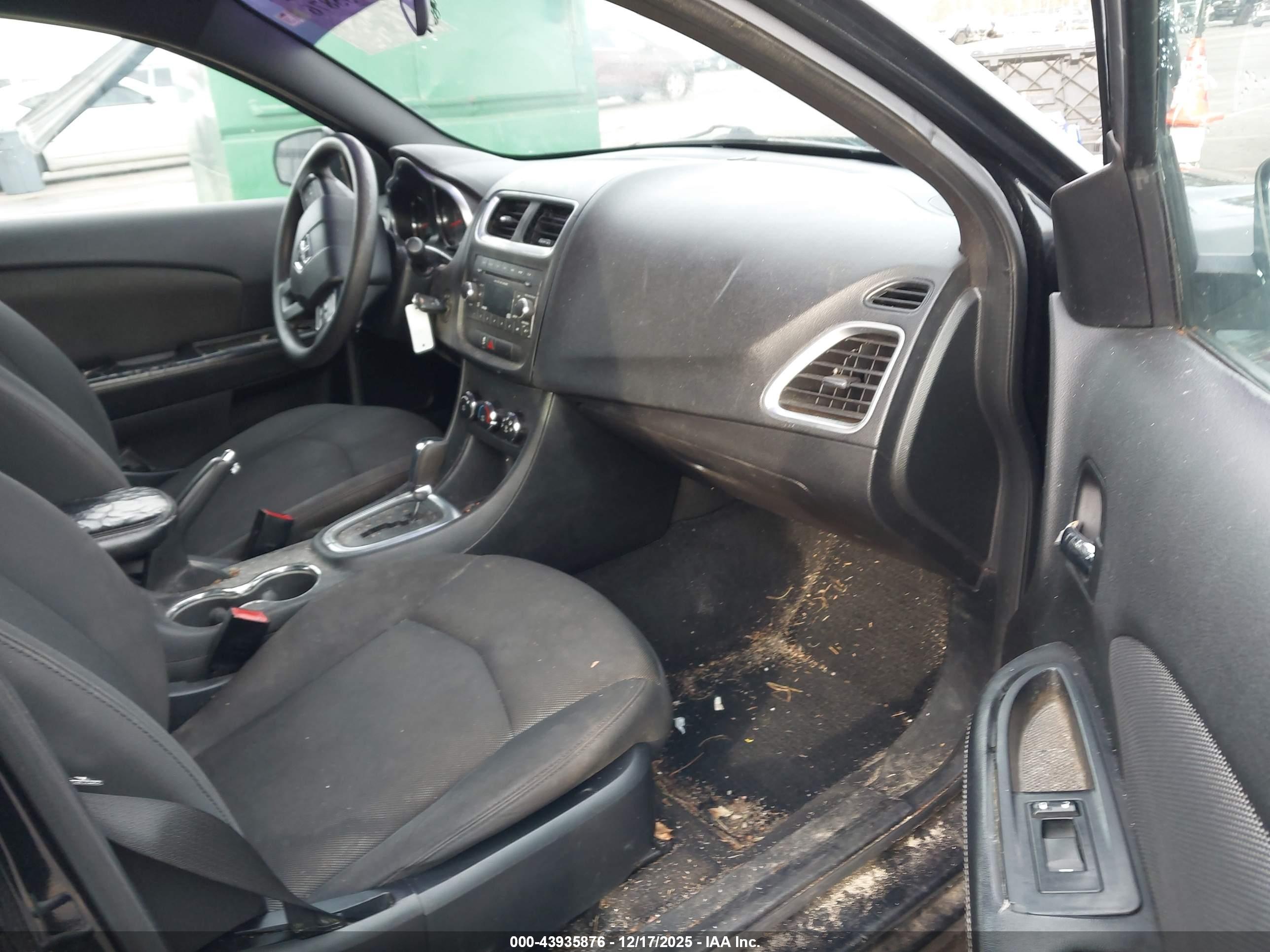 DODGE AVENGER image 5