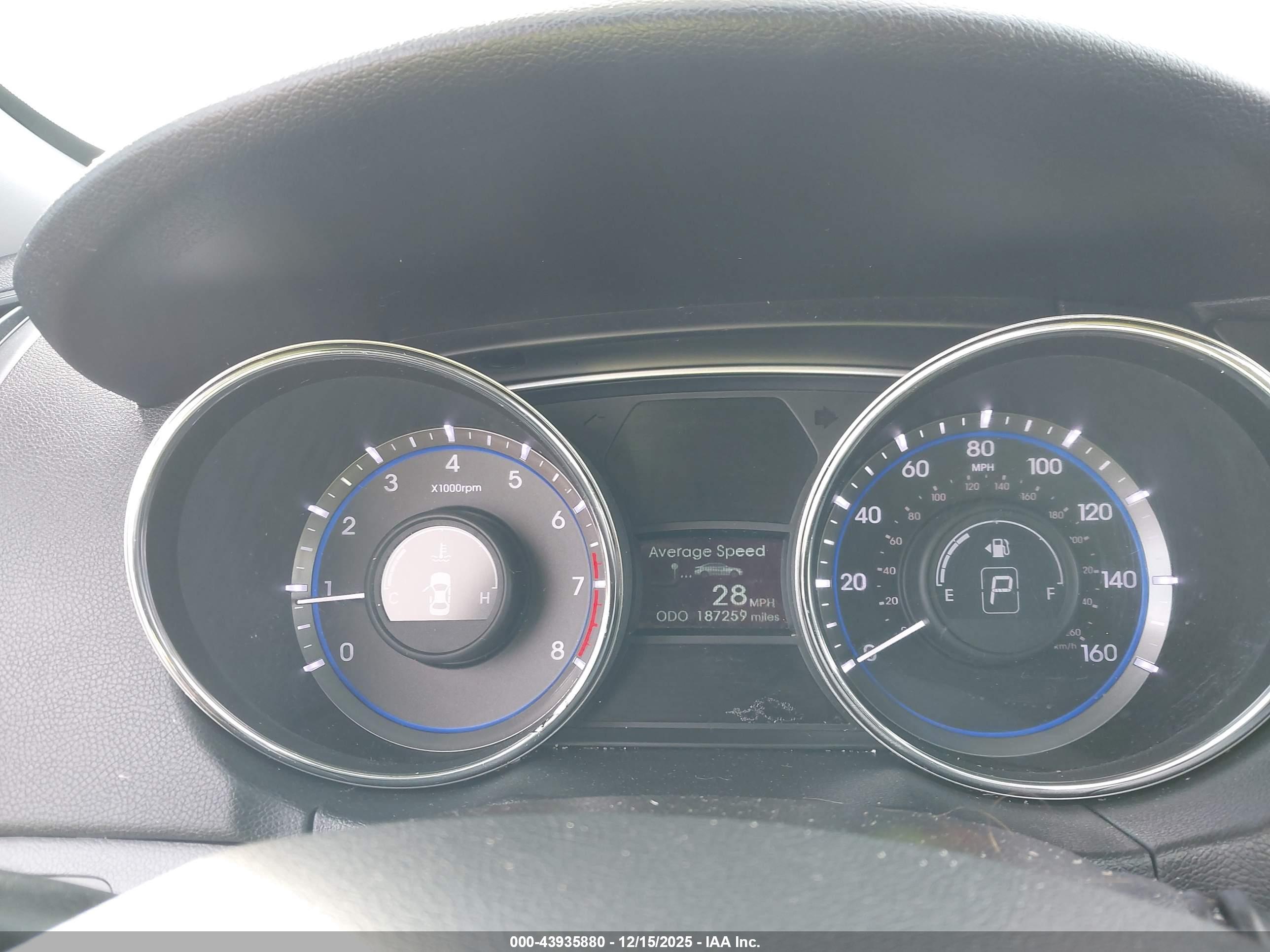 HYUNDAI SONATA image 7