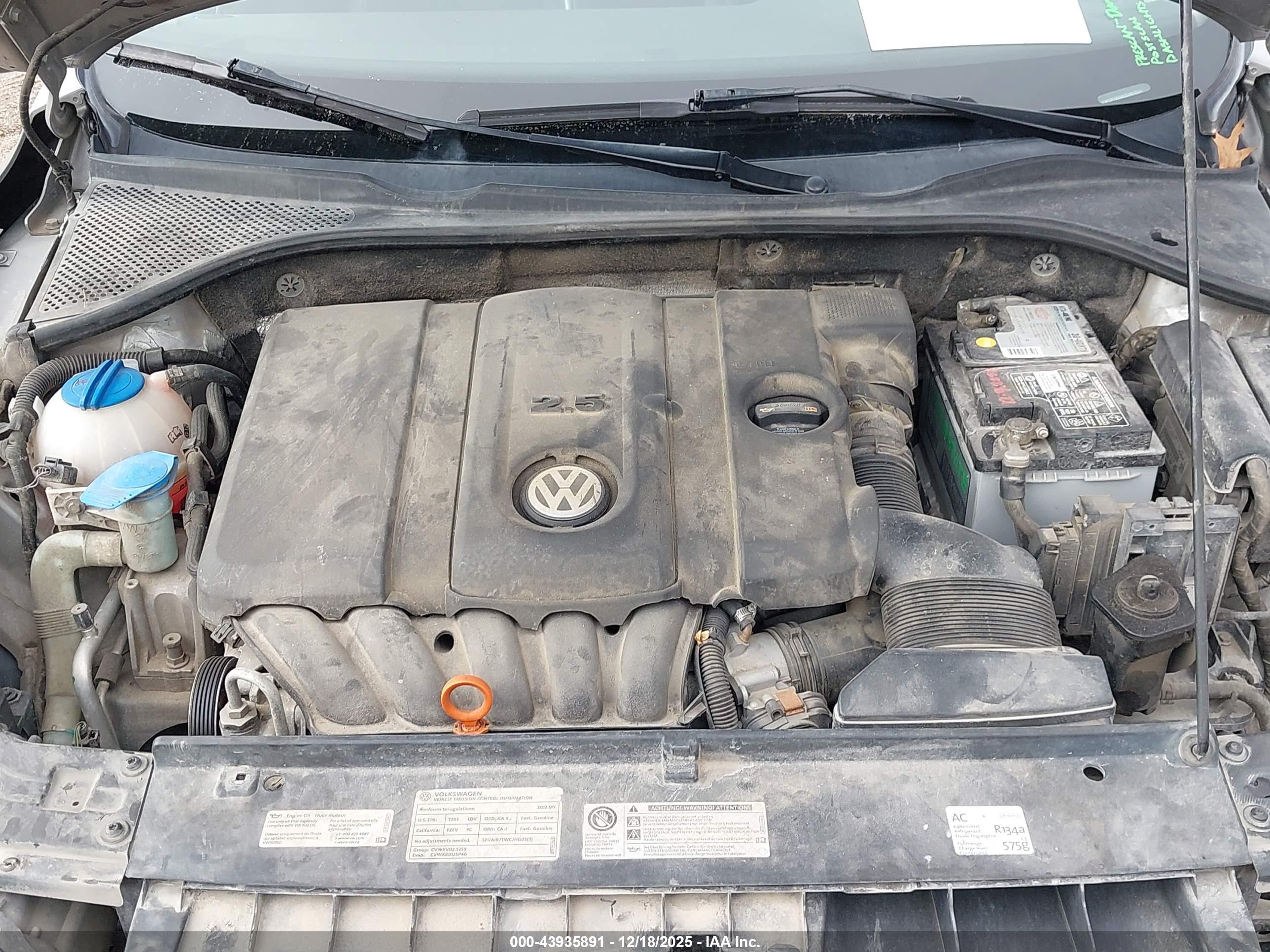 VOLKSWAGEN PASSAT image 10