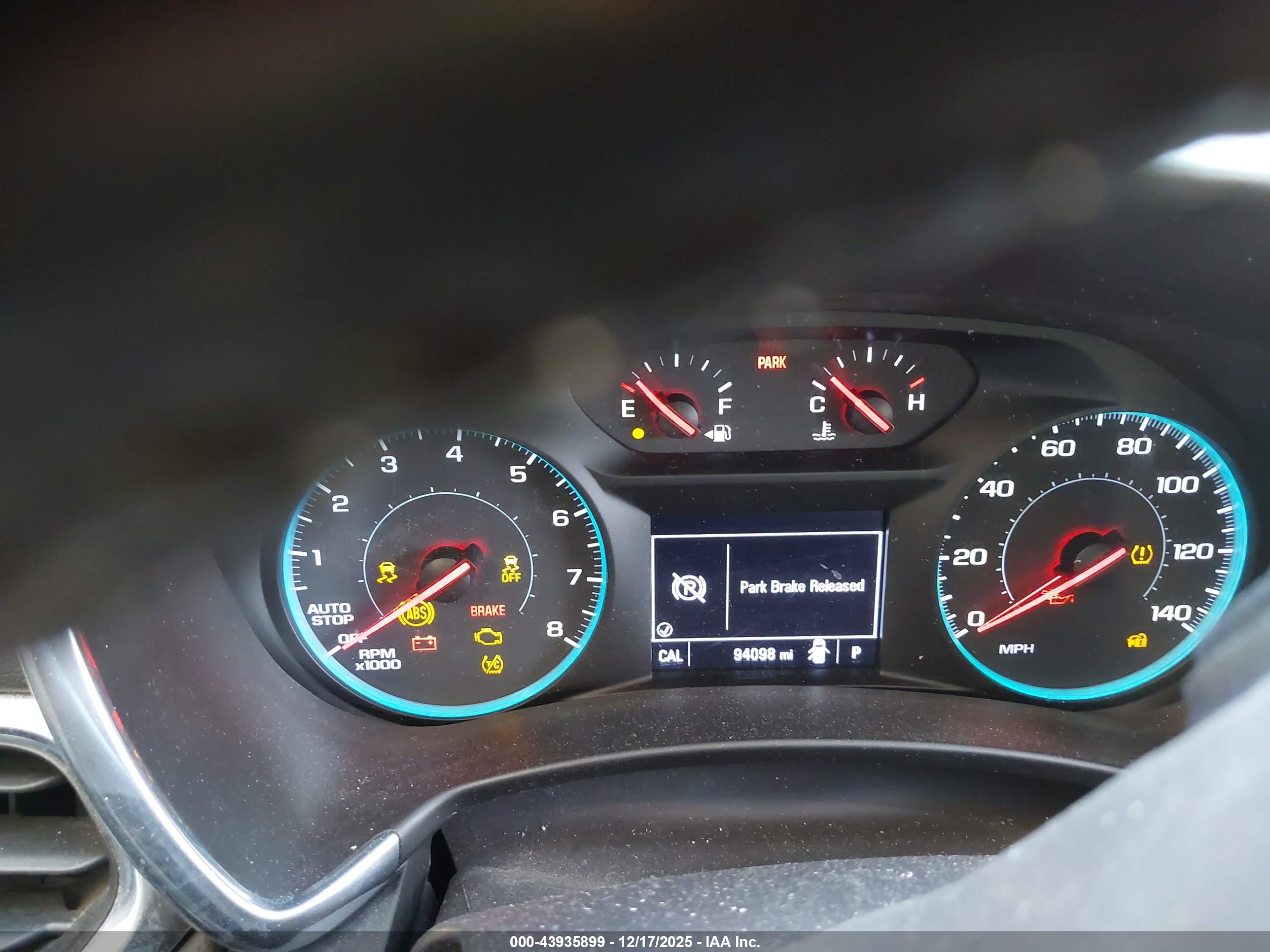 CHEVROLET EQUINOX image 7