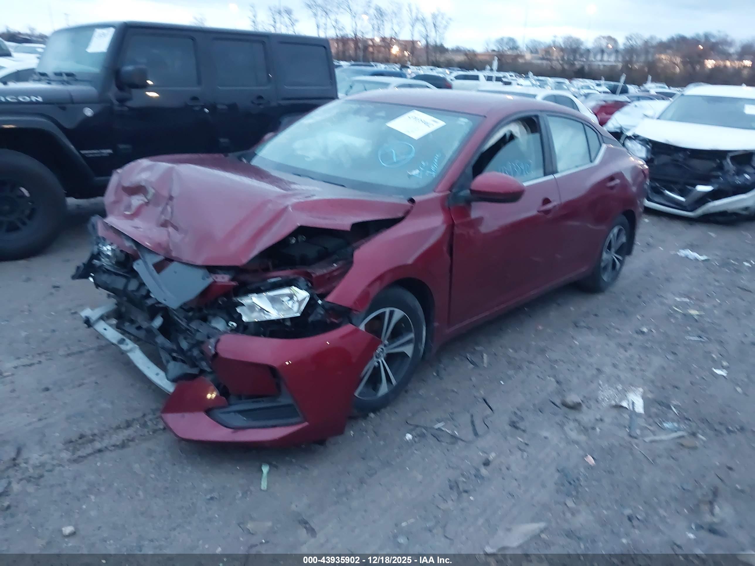 NISSAN SENTRA image 2