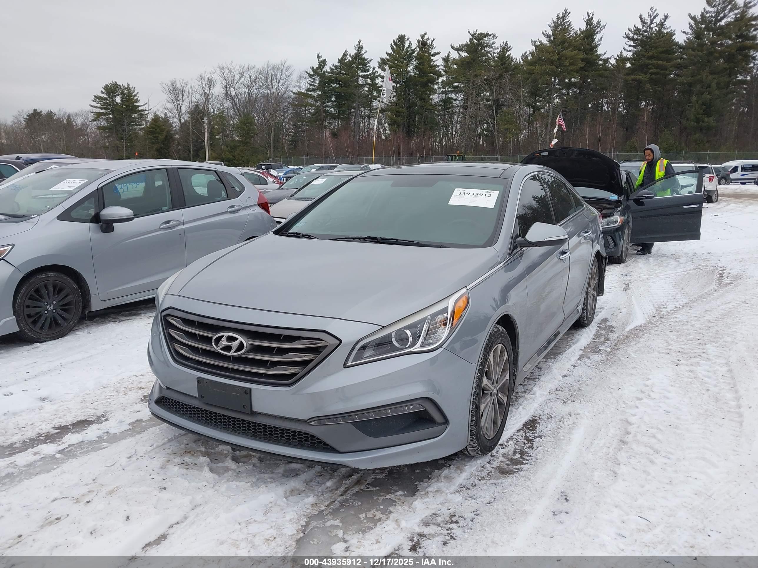 HYUNDAI SONATA image 2
