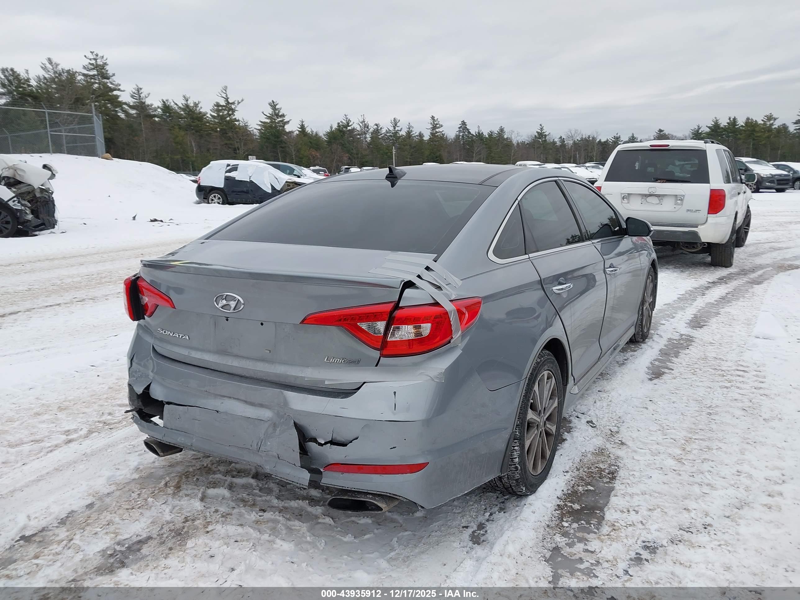 HYUNDAI SONATA image 4