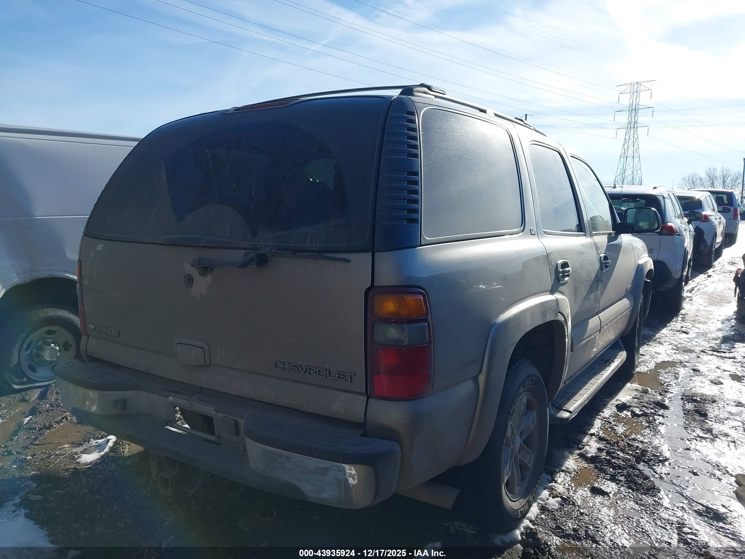CHEVROLET TAHOE image 4