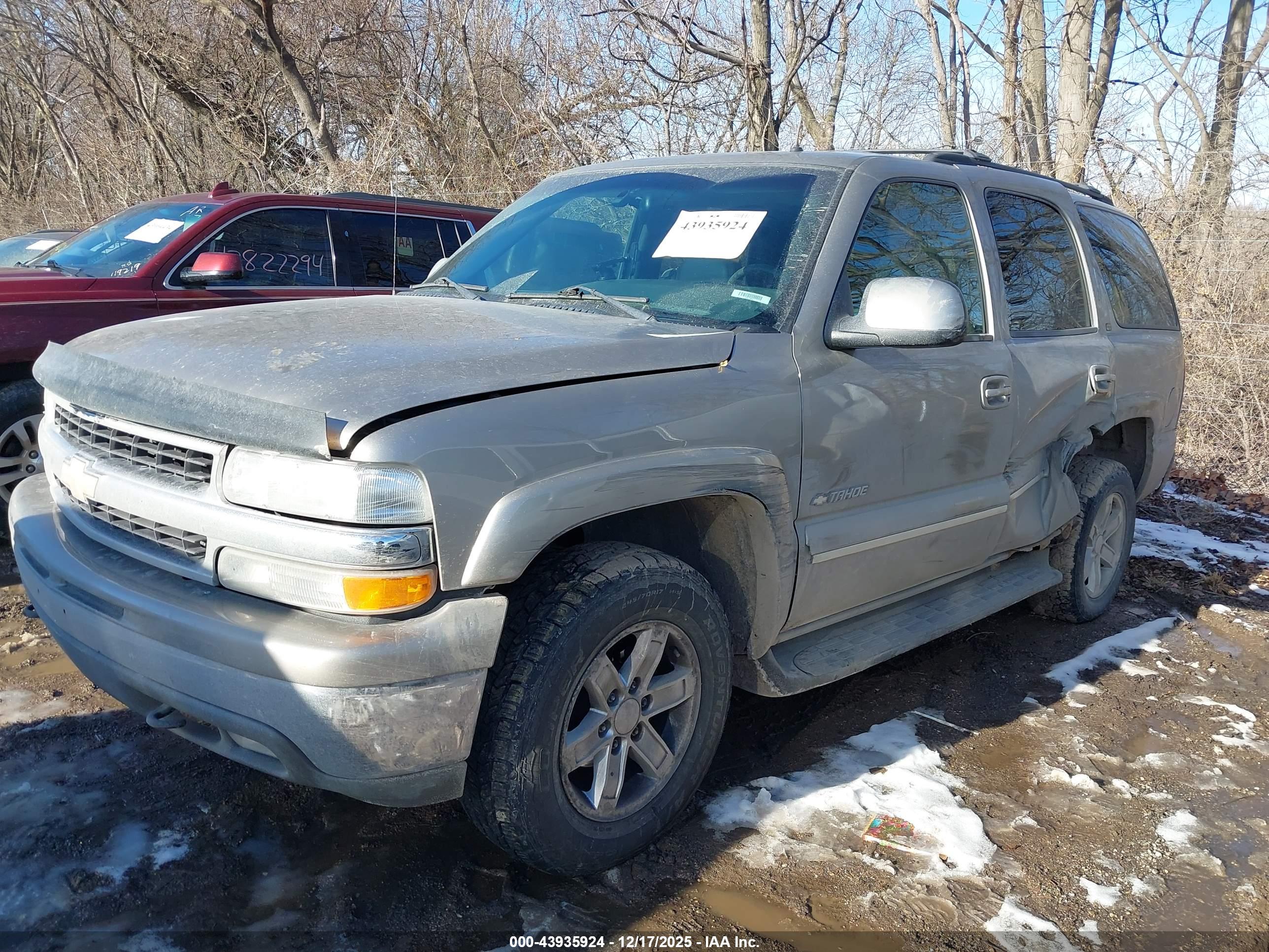 CHEVROLET TAHOE image 6