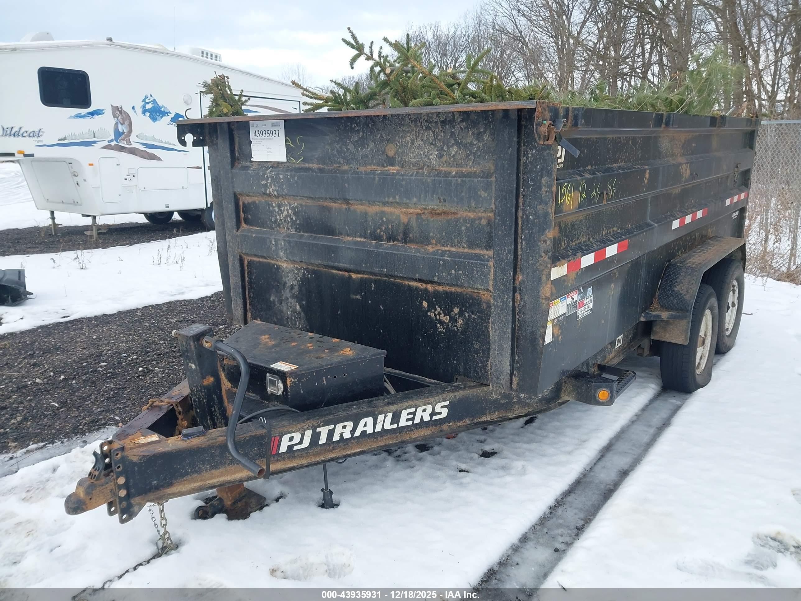 PJ TRAILERS image 2
