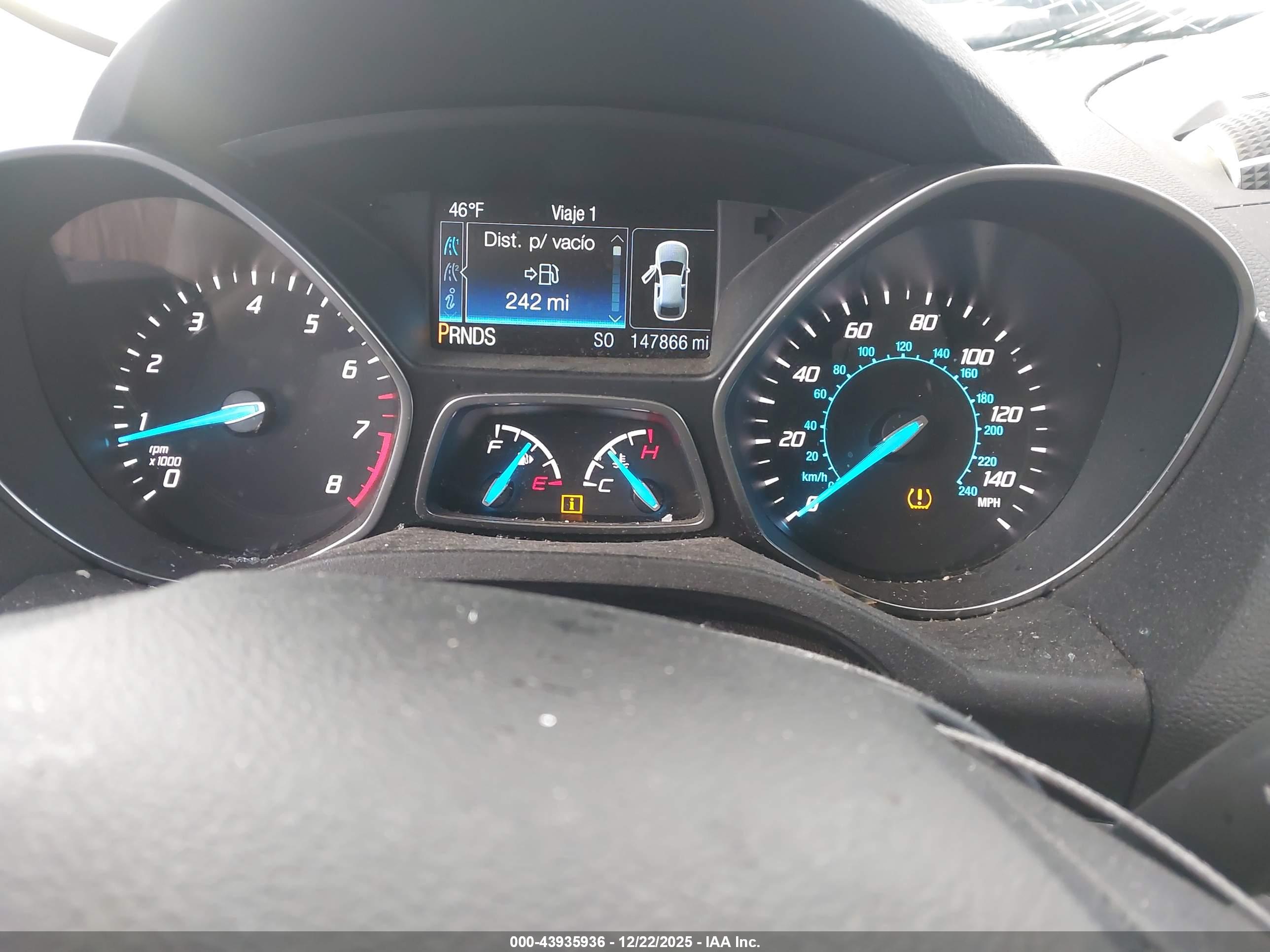FORD ESCAPE image 7
