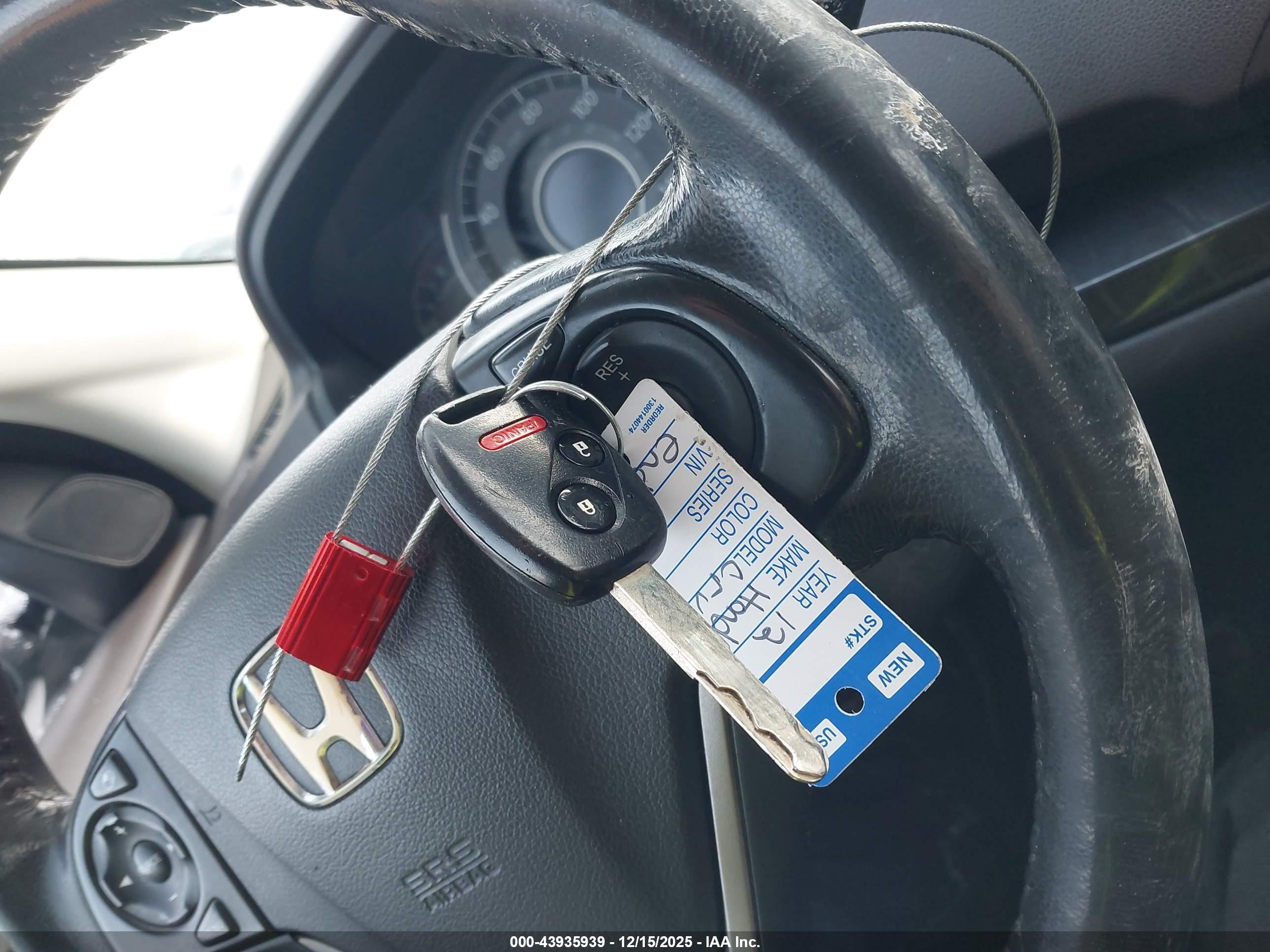 HONDA CR-V image 11