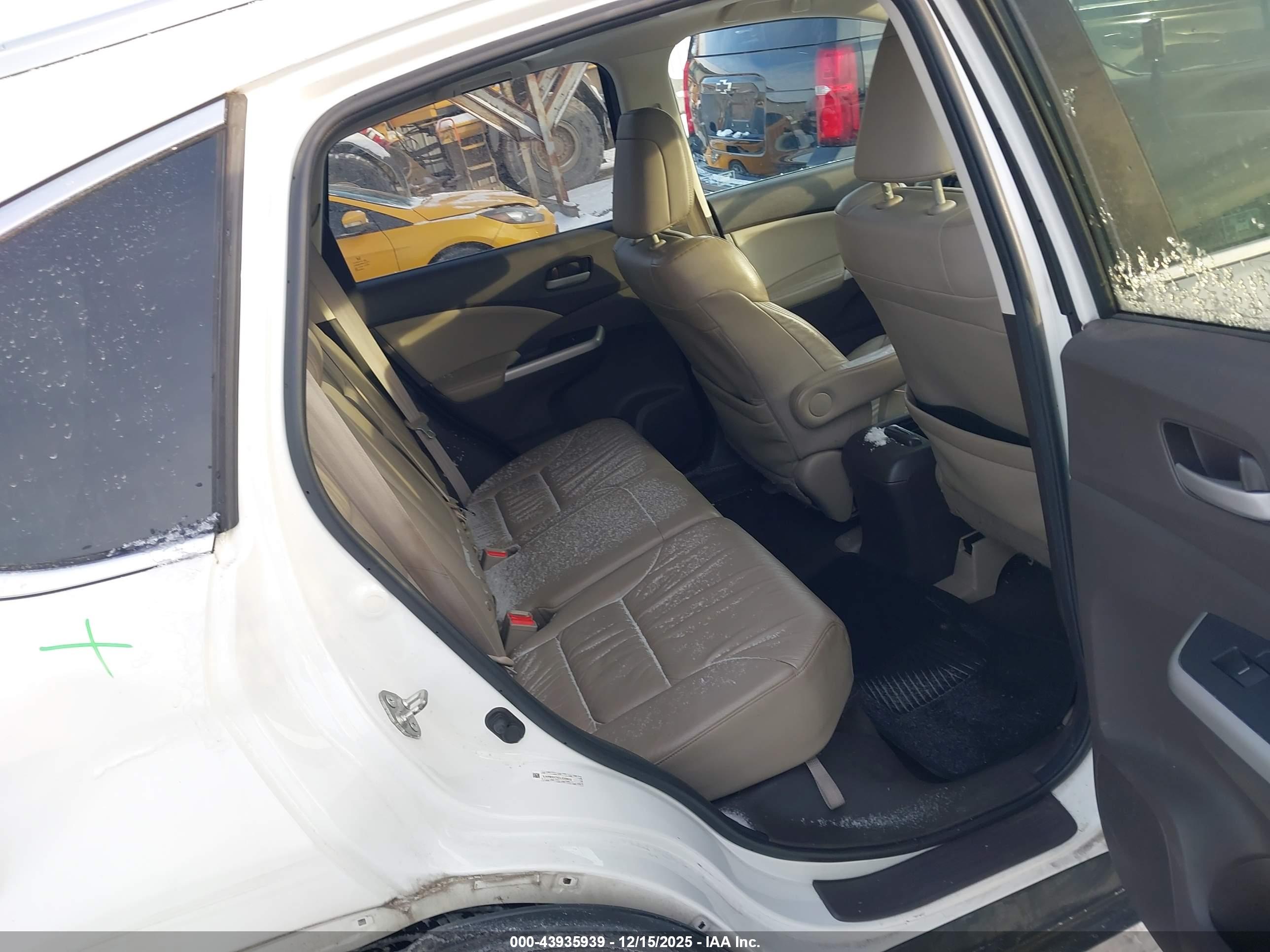 HONDA CR-V image 8