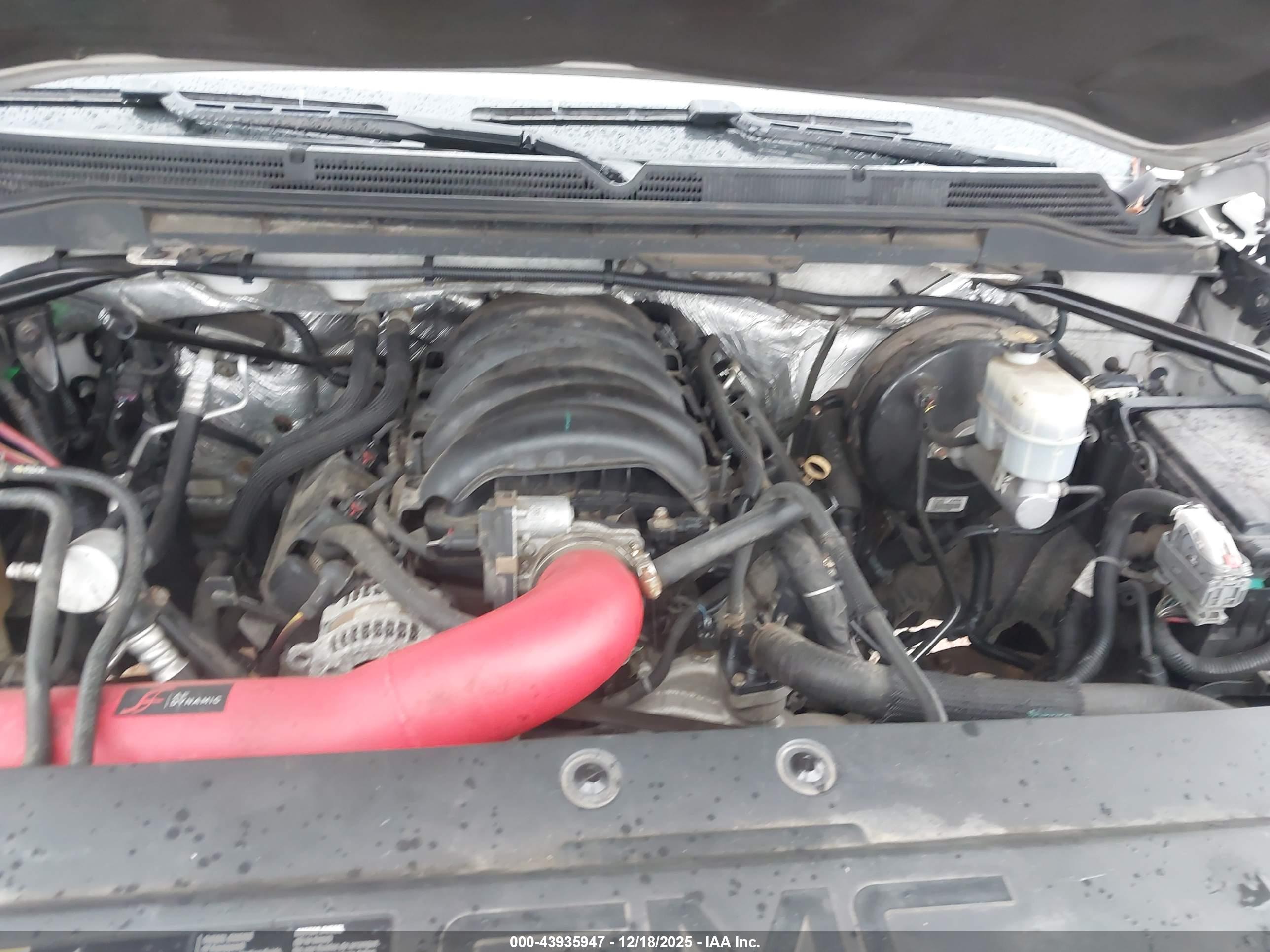 GMC SIERRA image 10