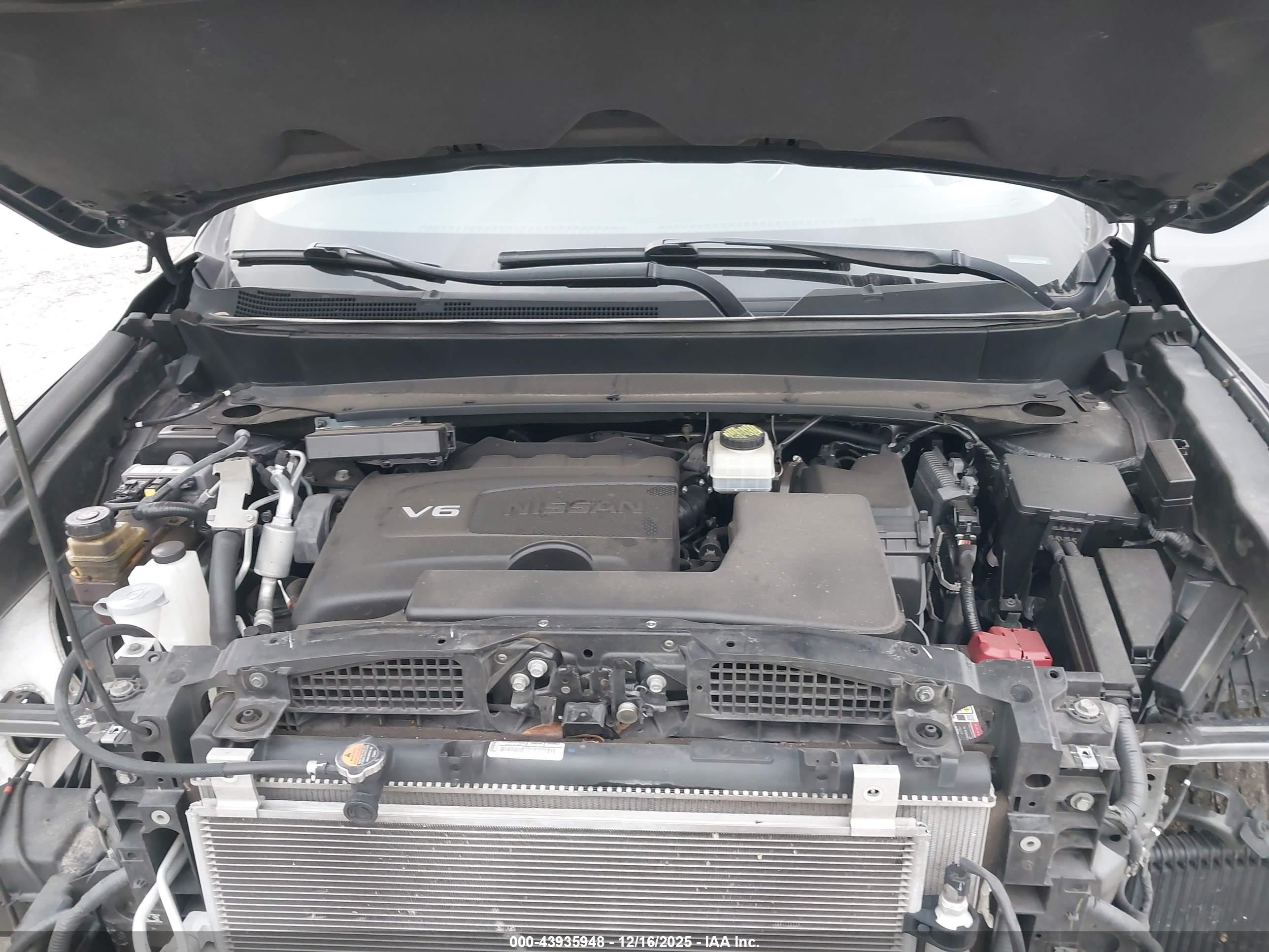 NISSAN PATHFINDER image 10