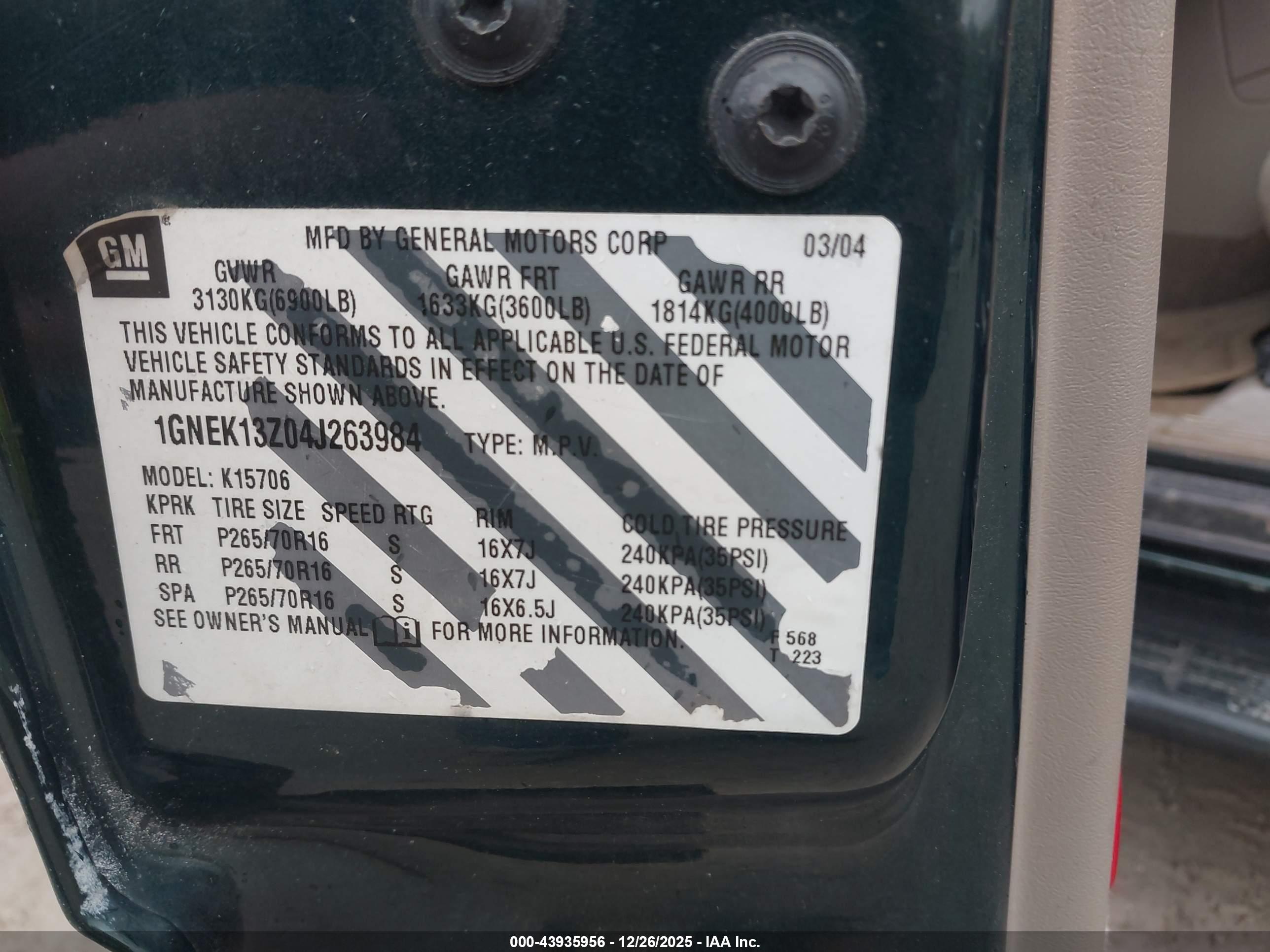 CHEVROLET TAHOE image 9