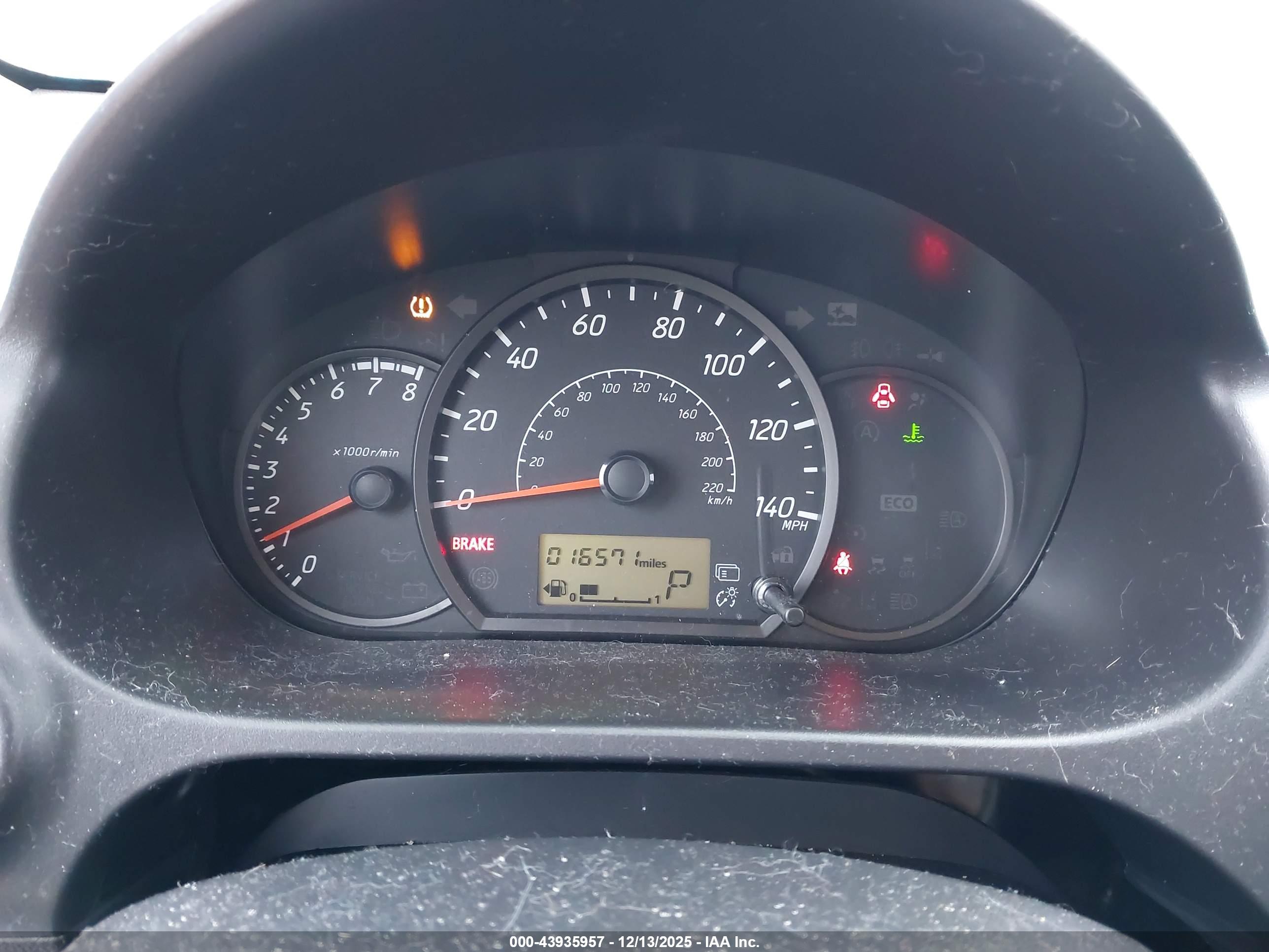 MITSUBISHI MIRAGE image 7