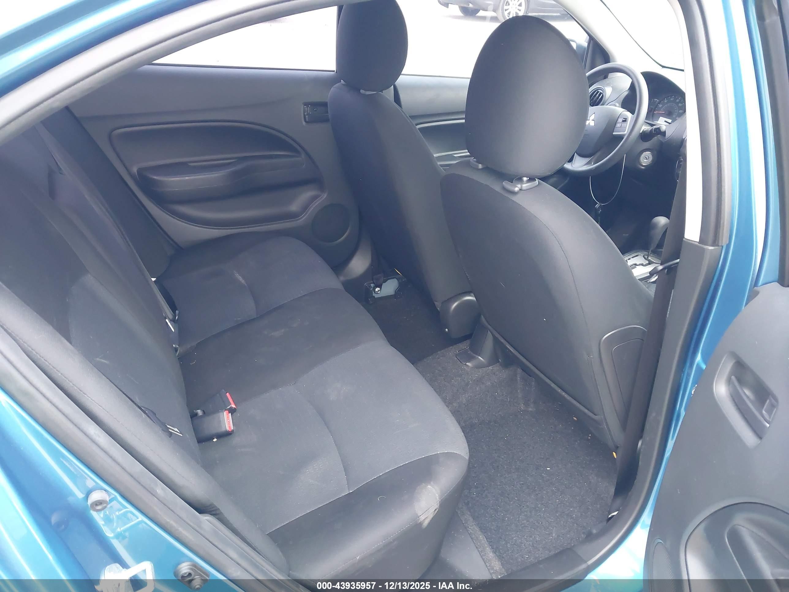 MITSUBISHI MIRAGE image 8