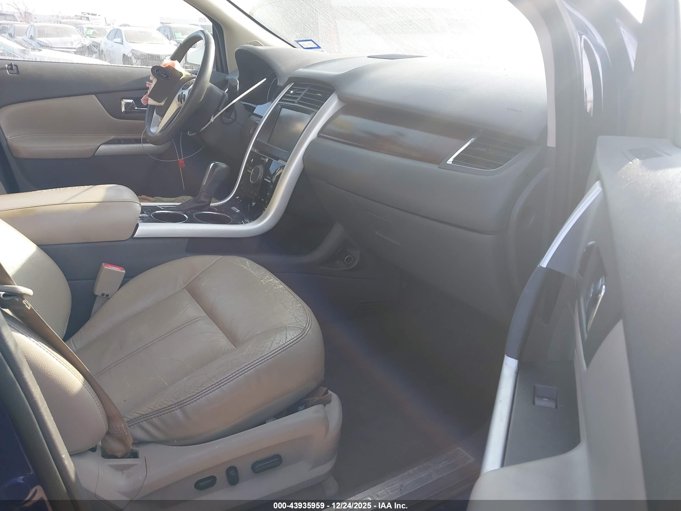 FORD EDGE image 5
