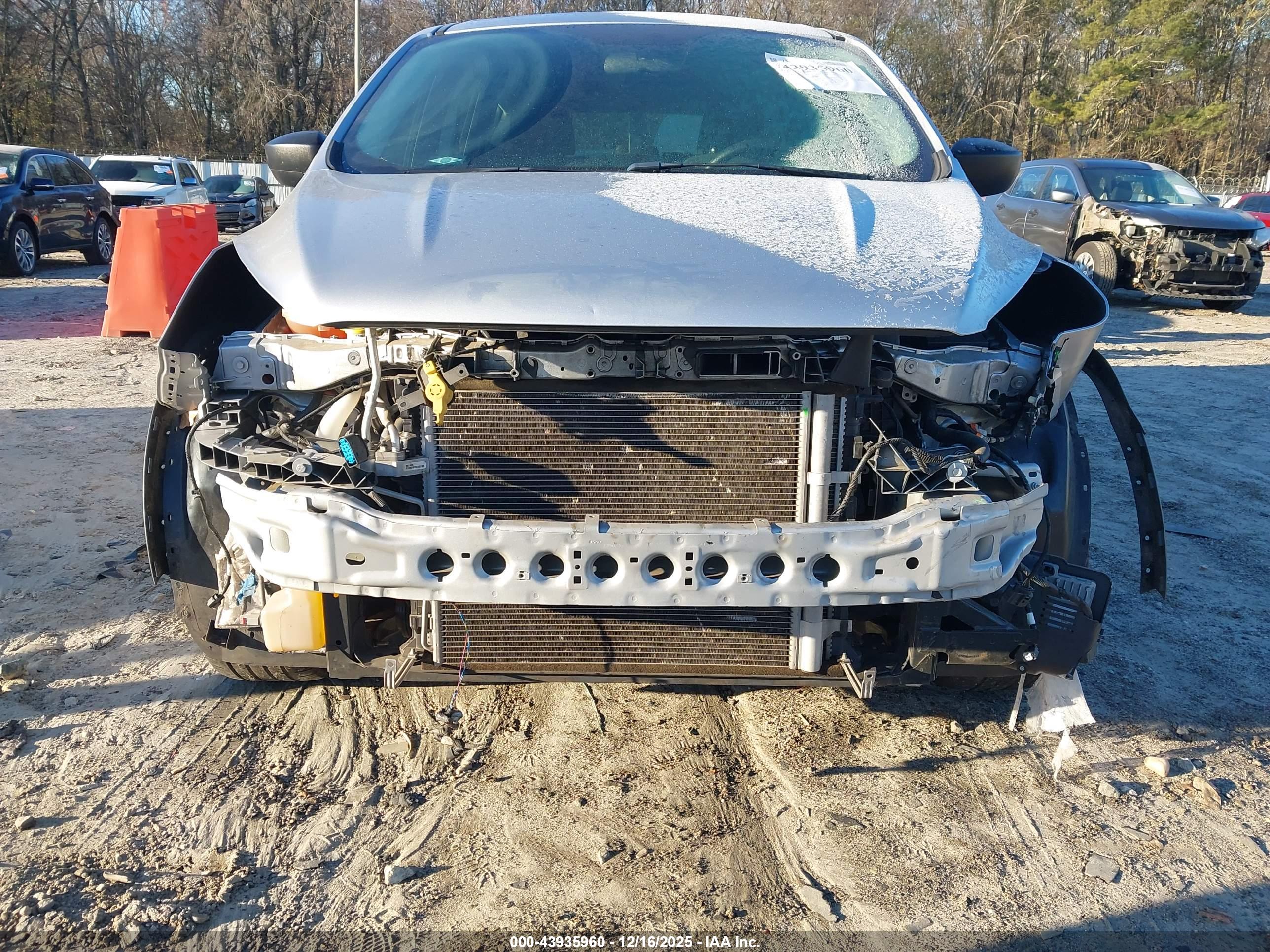 FORD ESCAPE image 6