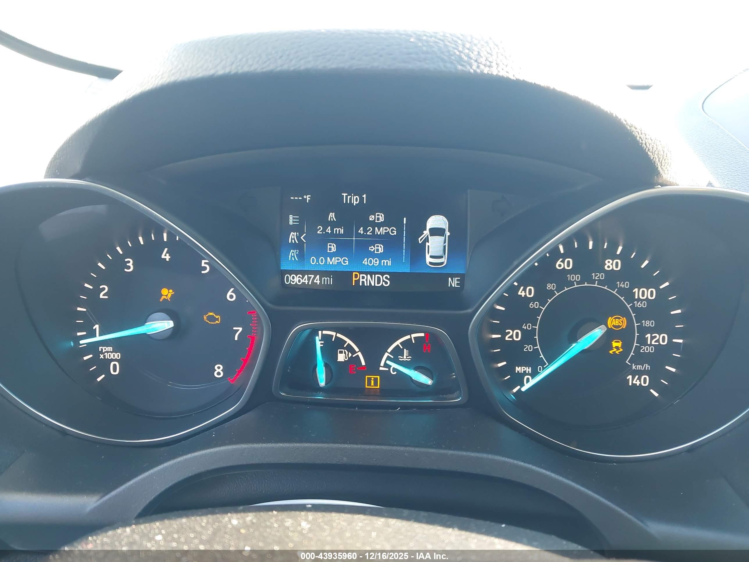 FORD ESCAPE image 7