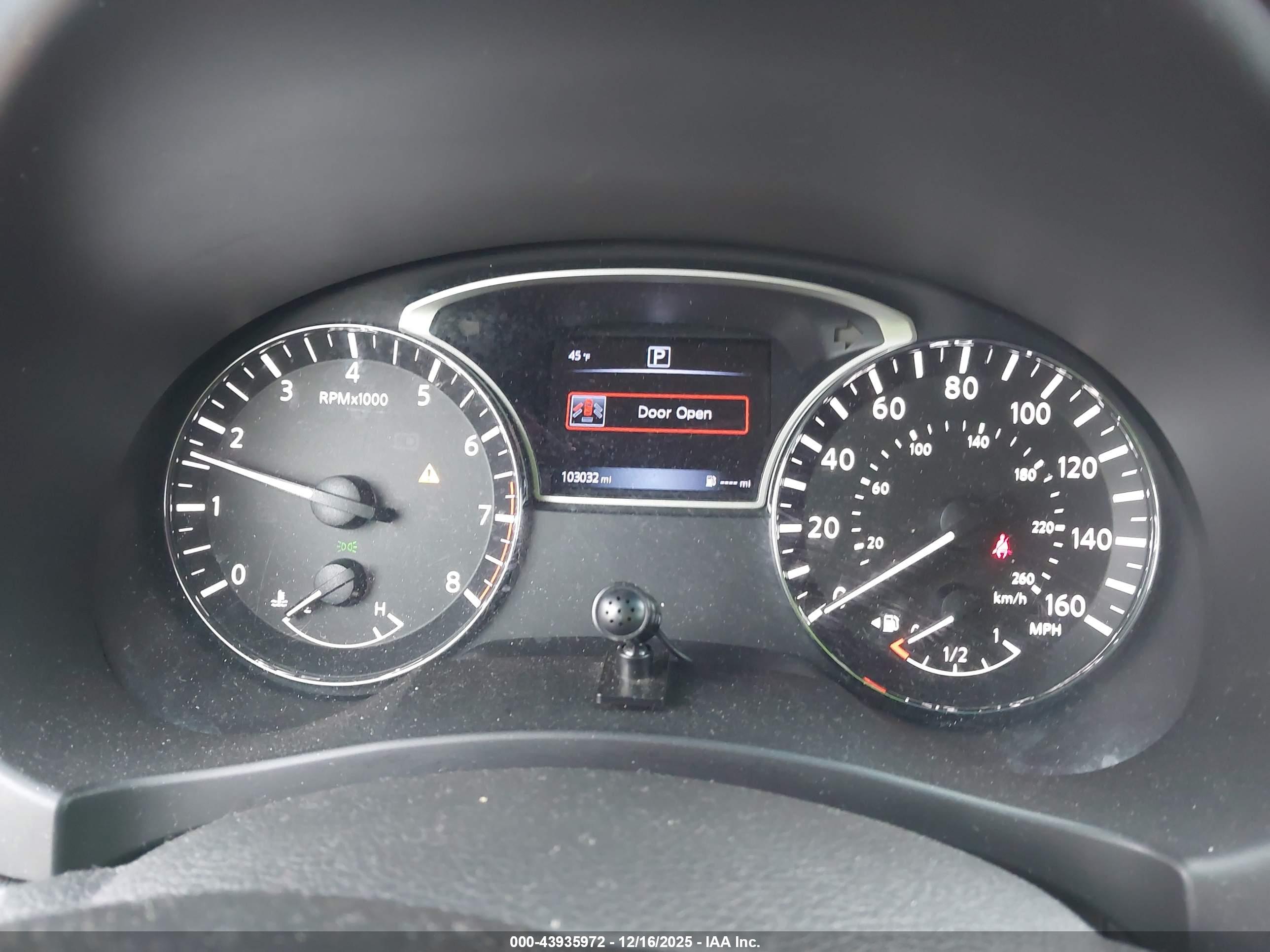 NISSAN ALTIMA image 7