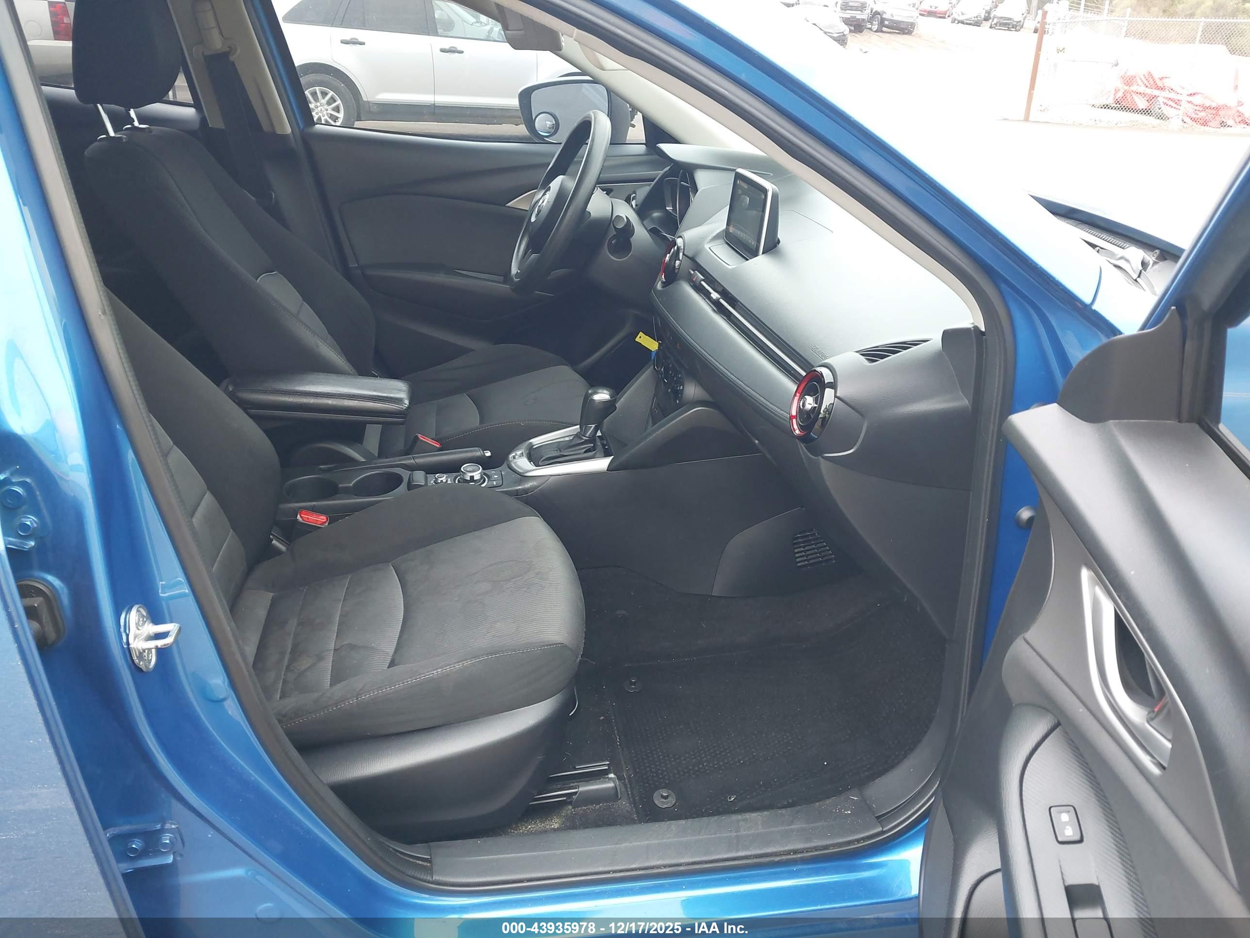 MAZDA CX-3 image 5