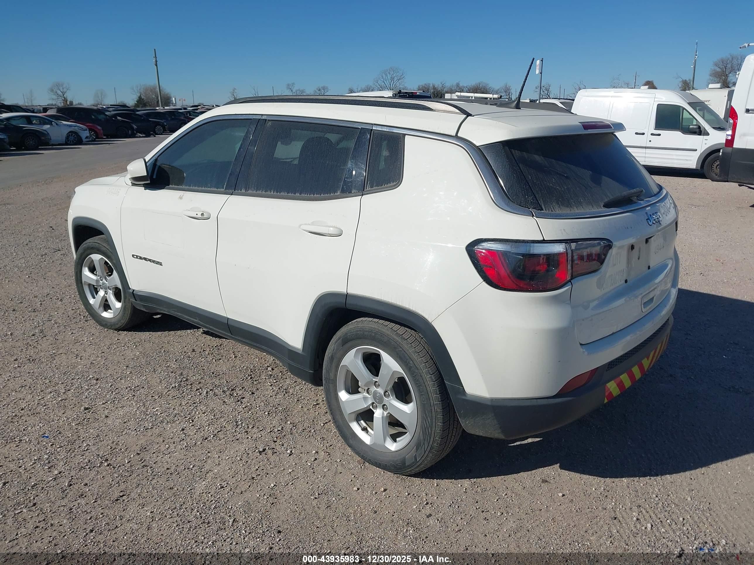 JEEP COMPASS image 3