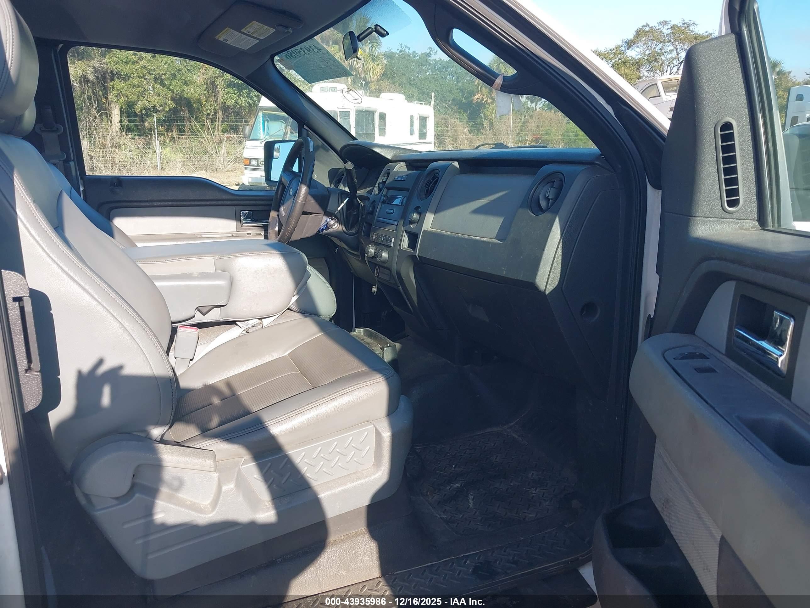 FORD F-150 image 5