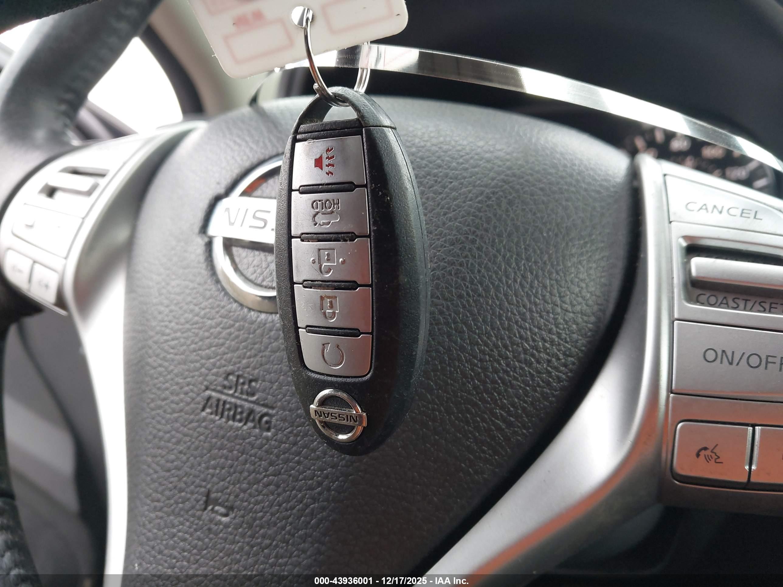 NISSAN ALTIMA image 11