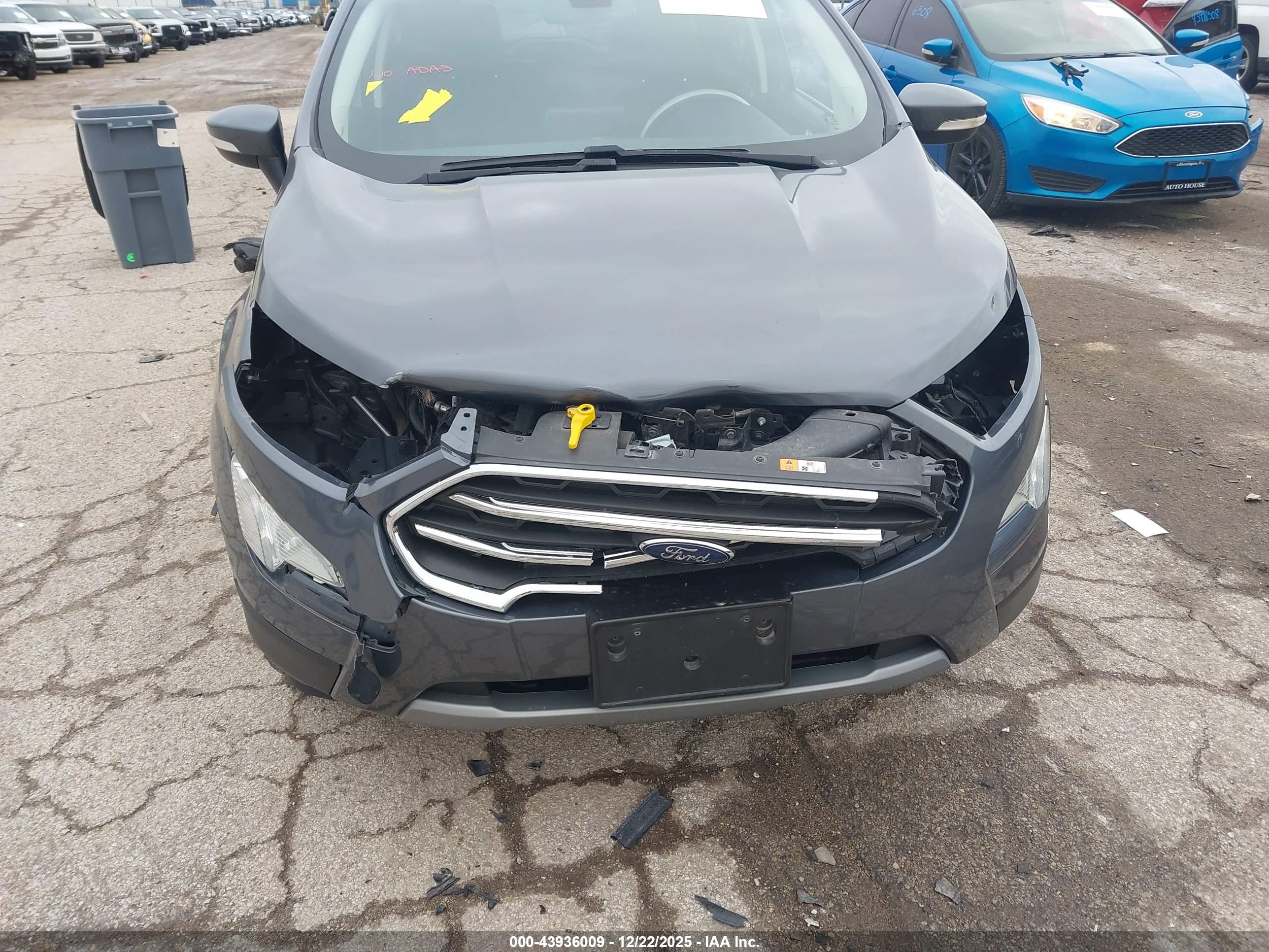 FORD ECOSPORT image 6